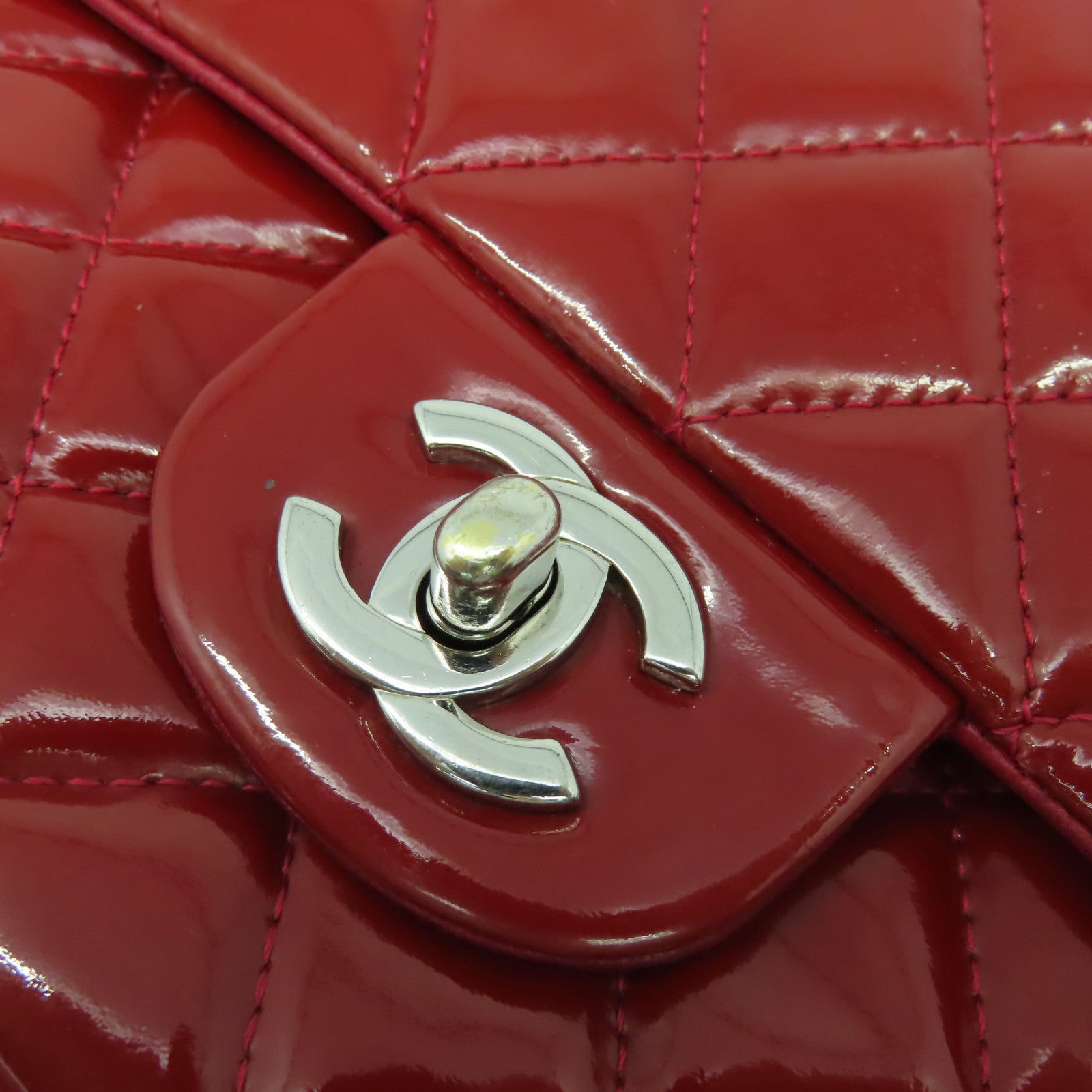 CHANEL **【清倉大減價】菱格漆皮皮革Classic 25cm銀扣鏈帶肩背袋紅色