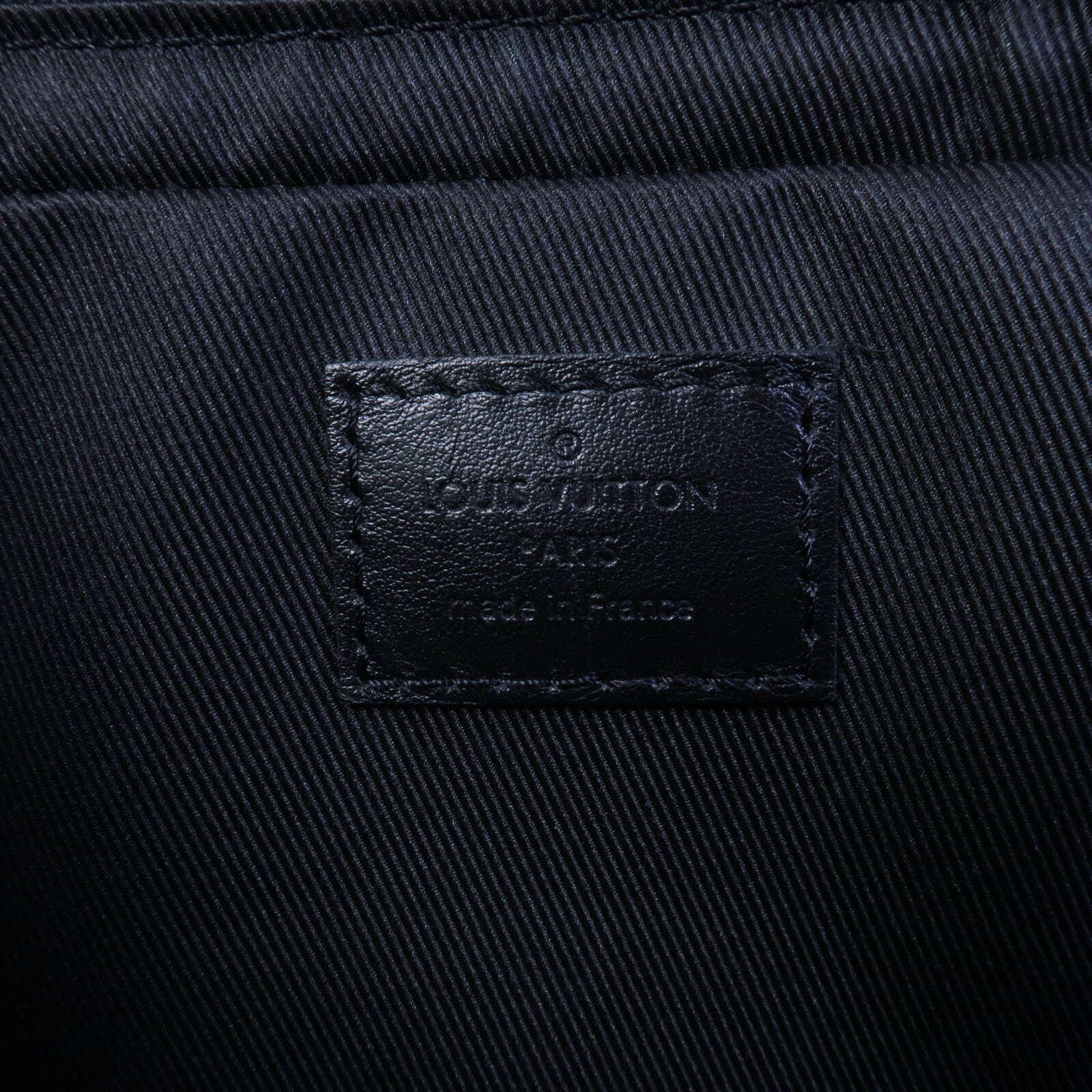 LOUIS VUITTON Monogam Shadow Dou Messenger Bag肩背袋