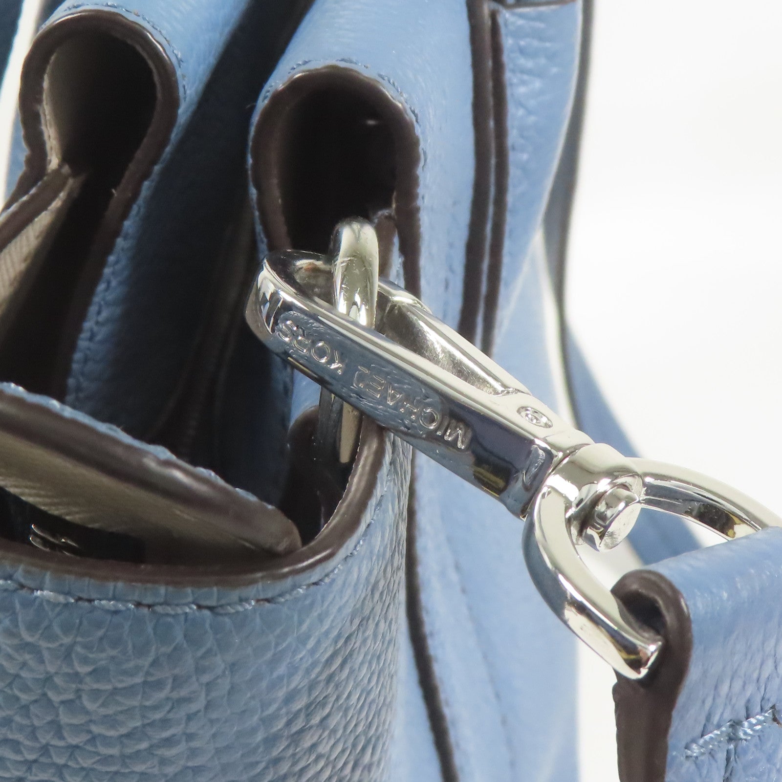 Michael Kors 牛皮皮革Shoulder Bag銀扣手挽肩背兩用袋