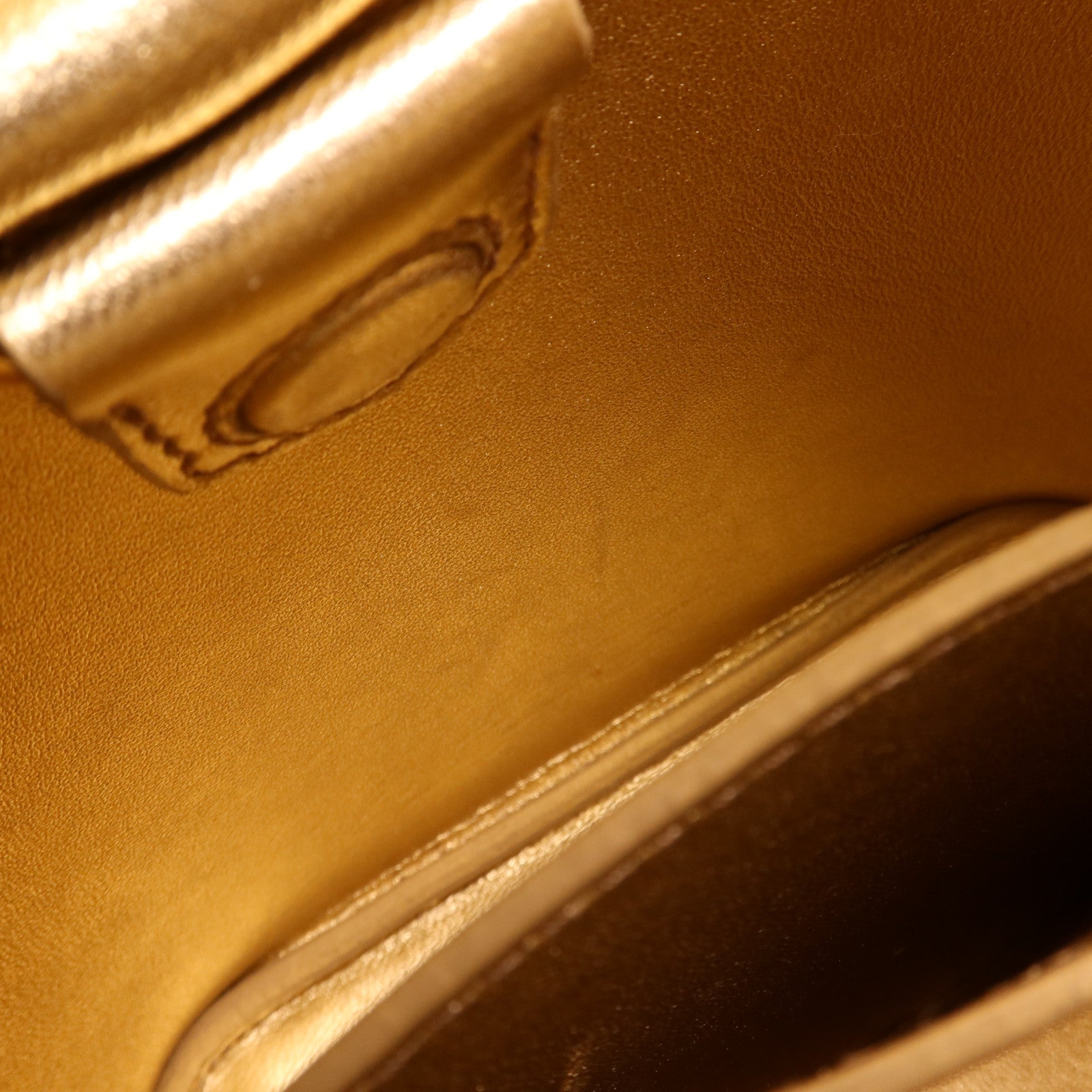 PRADA 牛皮皮革Panier金扣手挽肩背兩用袋