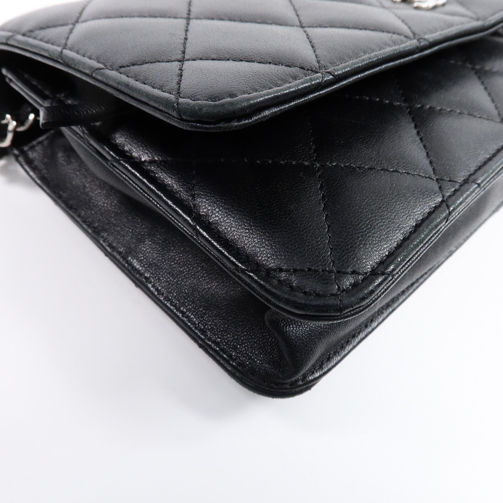 CHANEL 羊皮皮革WOC Wallet On Chain鏈帶肩背袋