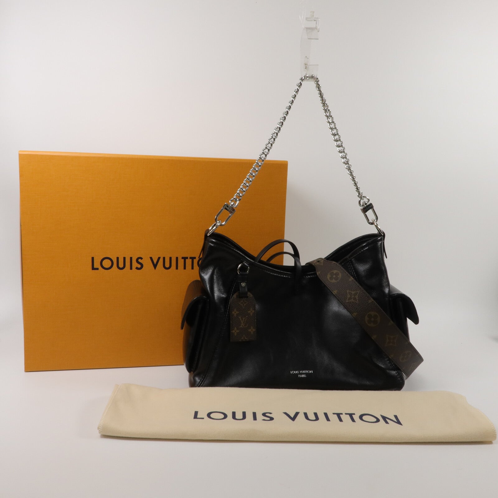 LOUIS VUITTON 羊皮皮革Carry All Vibe PM手挽肩背兩用袋