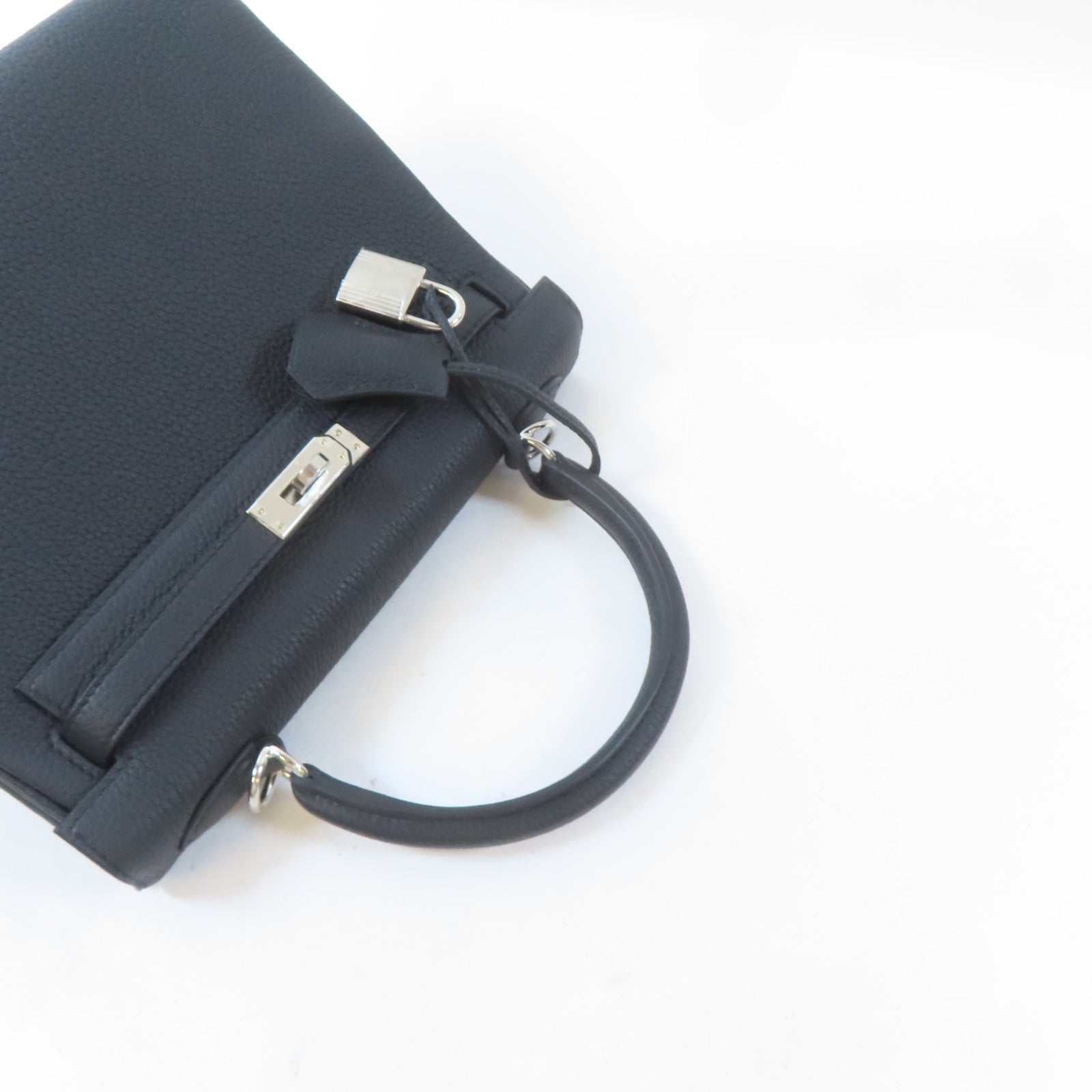 HERMES Togo皮革Kelly 25銀扣手挽肩背兩用袋Noir/黑色