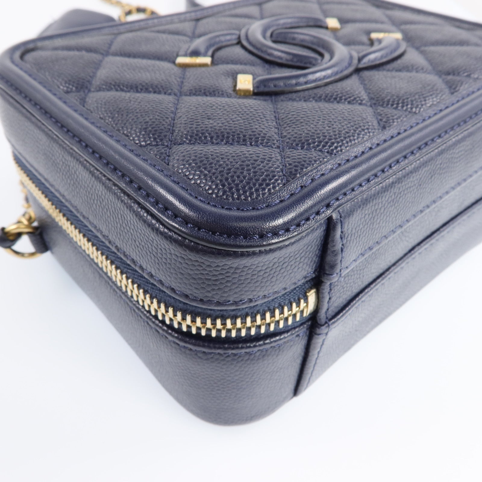 CHANEL 【激減優惠】牛皮皮革Vanity Case金扣鏈帶肩背袋