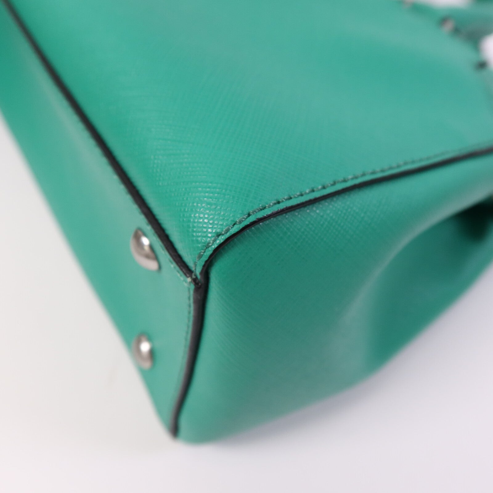 MCM 牛皮皮革2 Way Shoulder Bag銀扣手挽肩背兩用袋