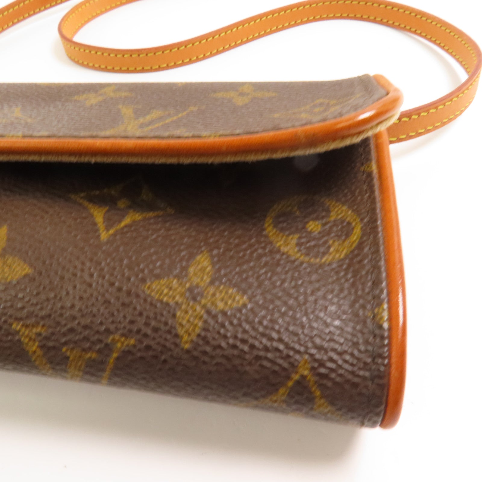 LOUIS VUITTON Monogram Pochette Twin PM金扣肩背袋