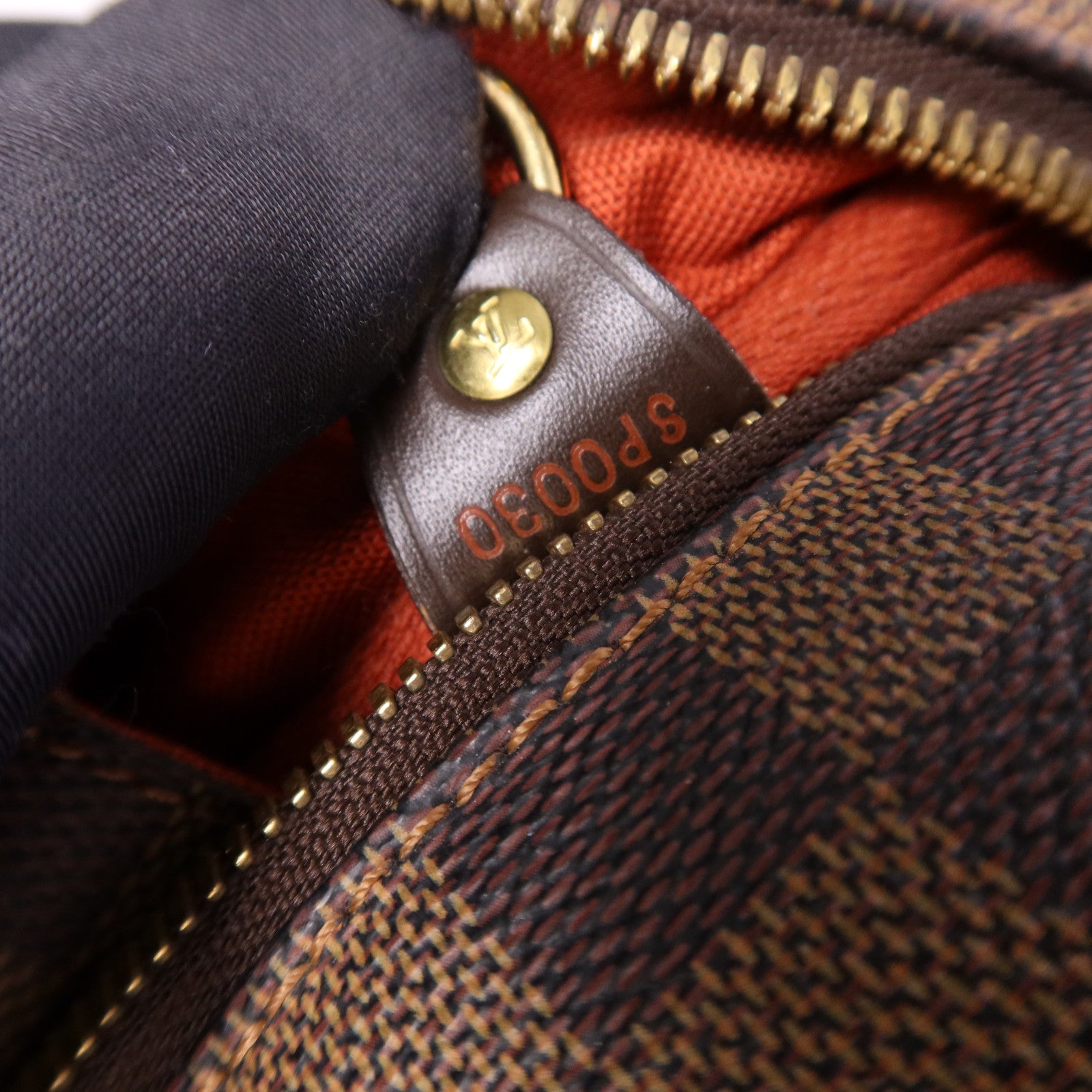 LOUIS VUITTON Damier Nolita金扣手挽袋