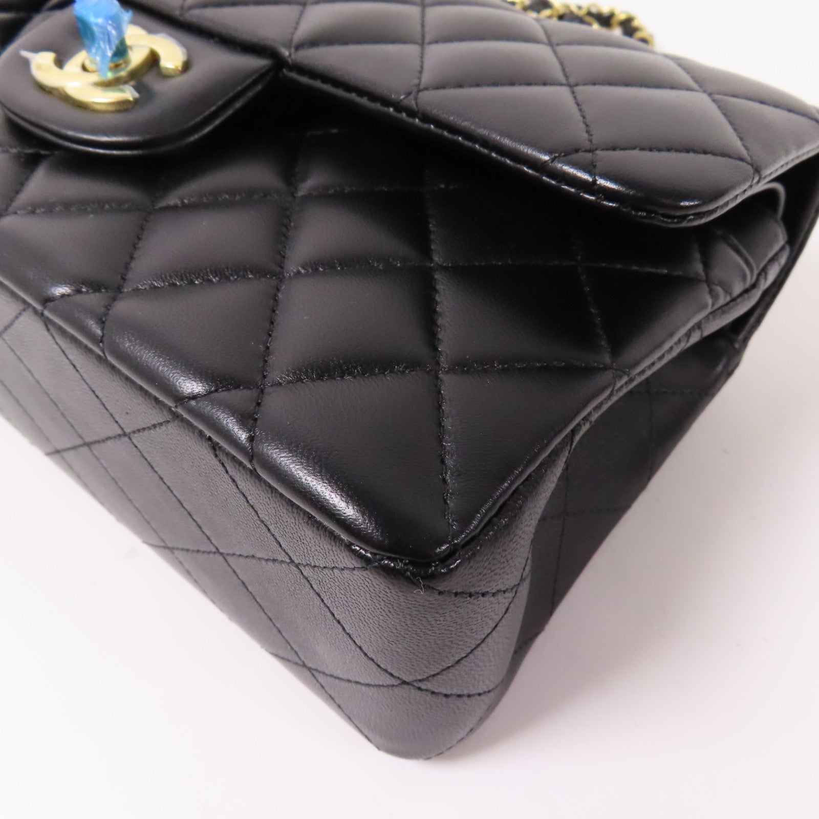 CHANEL 牛皮皮革Classic 23金扣鏈帶肩背袋