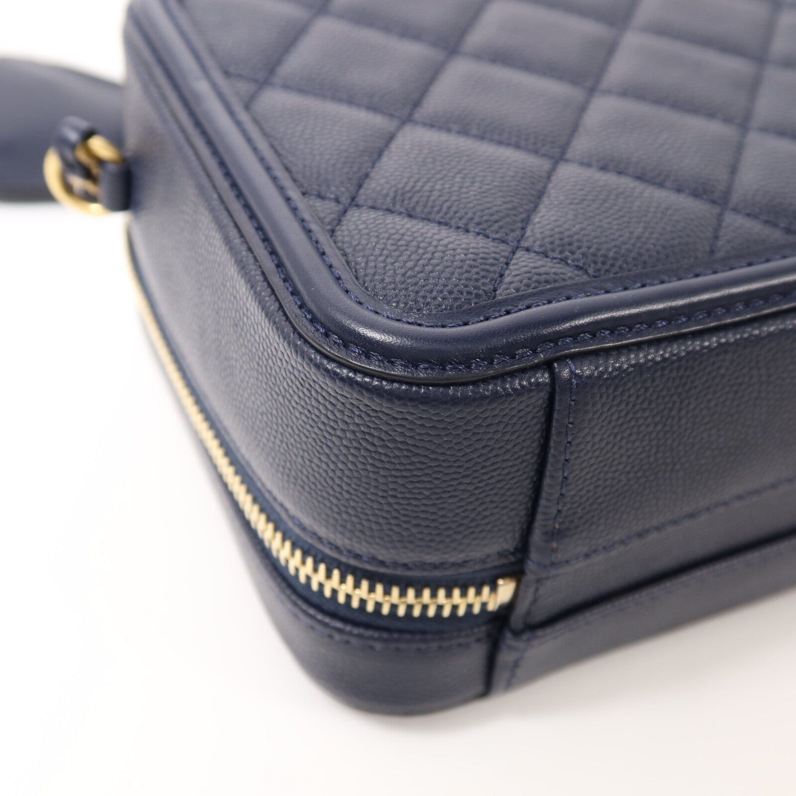 CHANEL 【激減優惠】牛皮皮革Vanity Case金扣鏈帶手挽肩背兩用袋