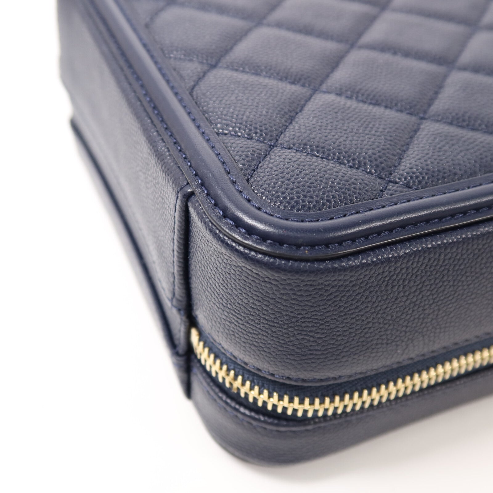 CHANEL 【激減優惠】牛皮皮革Vanity Case金扣鏈帶手挽肩背兩用袋