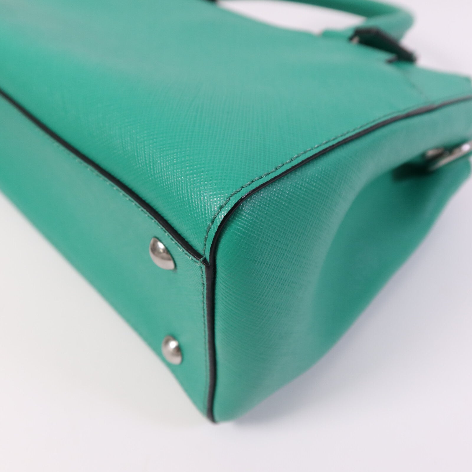 MCM 牛皮皮革2 Way Shoulder Bag銀扣手挽肩背兩用袋
