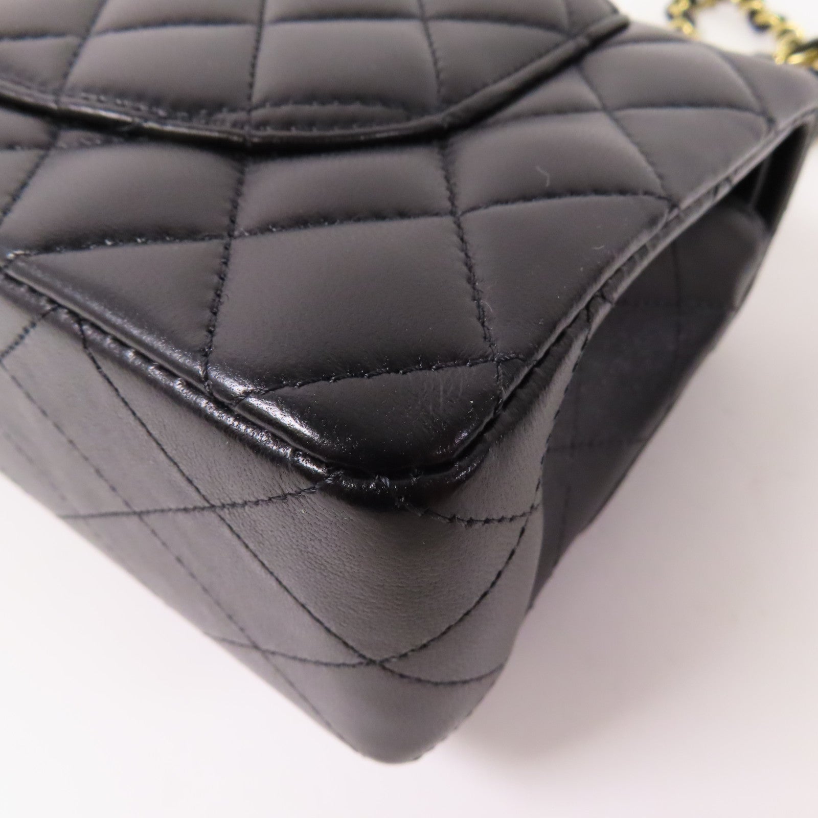 CHANEL 牛皮皮革Classic 23金扣鏈帶肩背袋