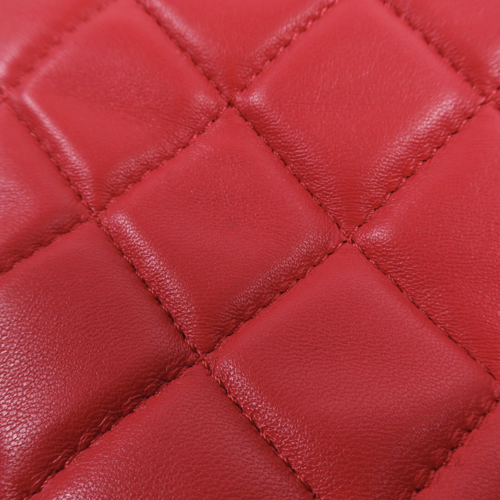 CHANEL 羊皮皮革Chain Shoulder銀扣鏈帶肩背袋