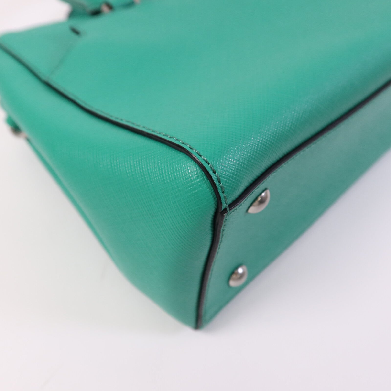 MCM 牛皮皮革2 Way Shoulder Bag銀扣手挽肩背兩用袋
