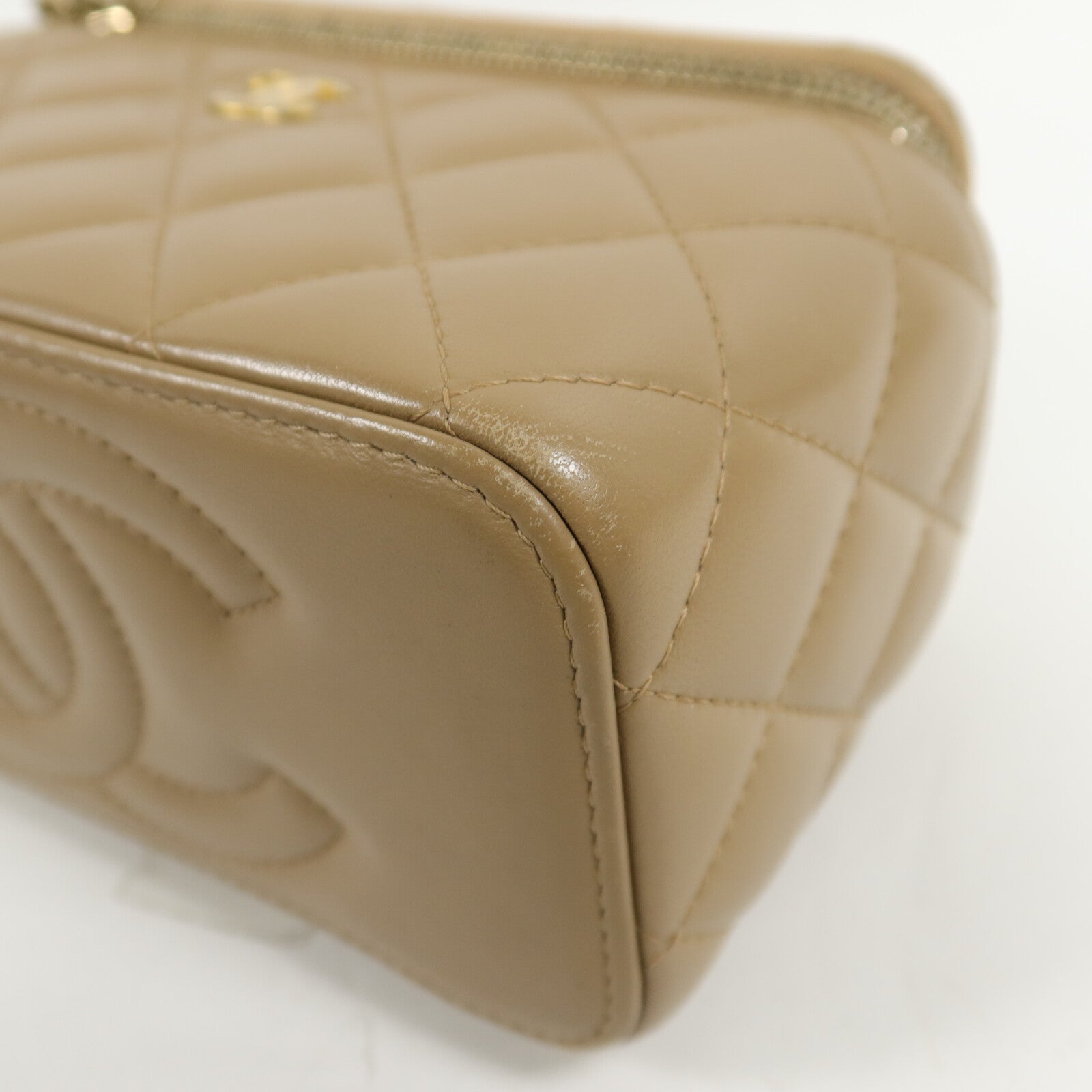 CHANEL 羊皮皮革Vanity Case鏈帶肩背袋
