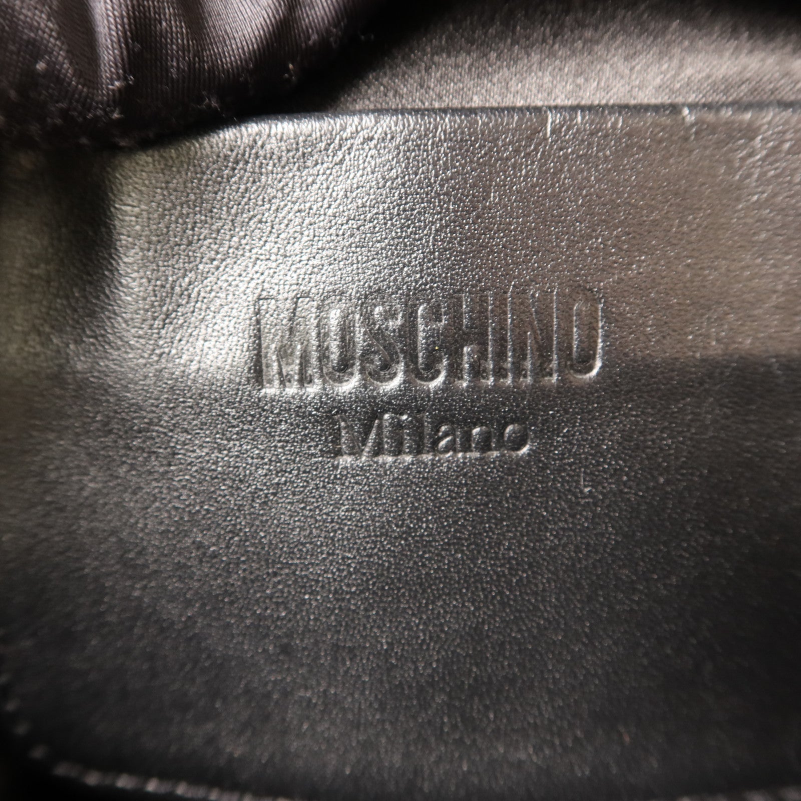 MOSCHINO 尼龍Backpack銀扣背包
