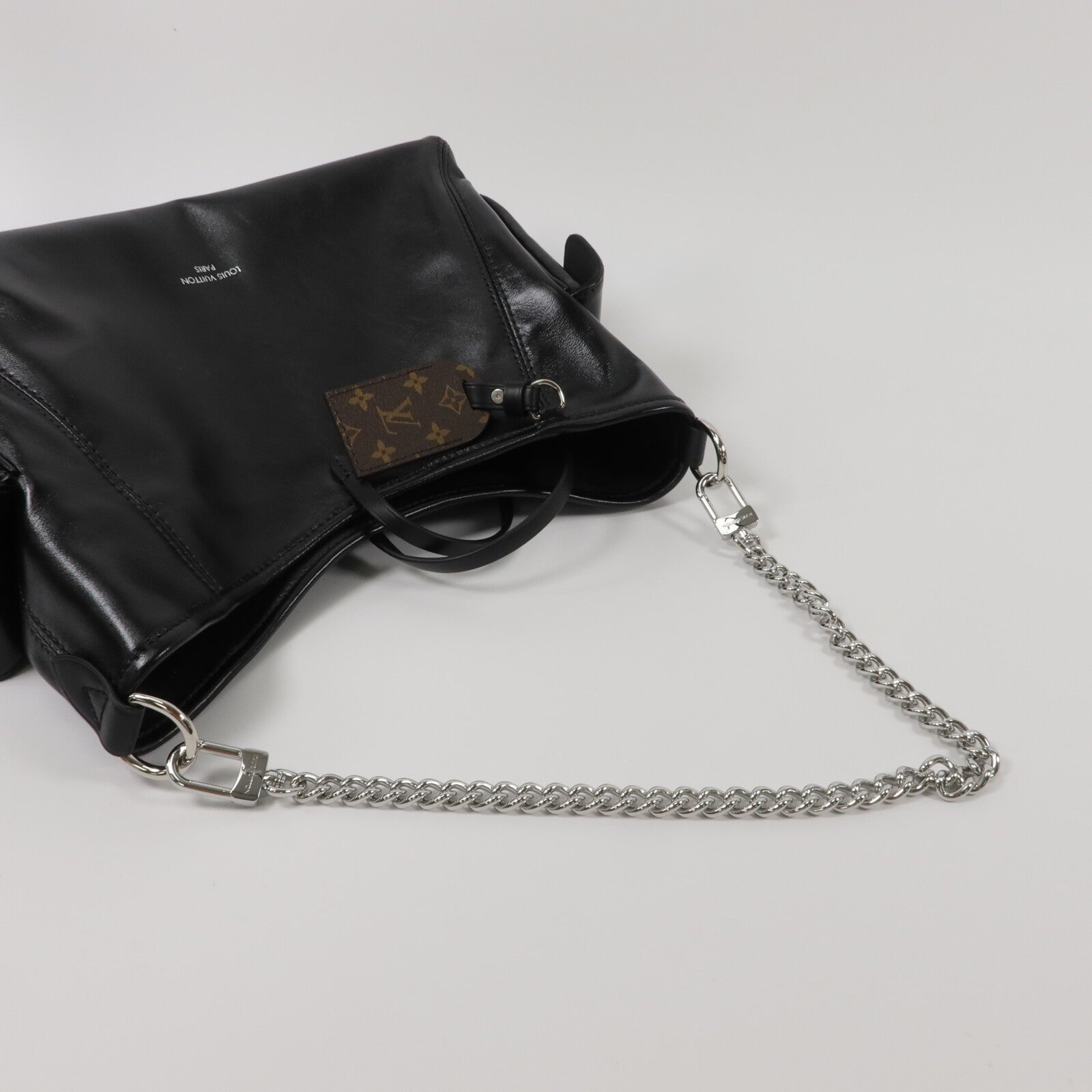 LOUIS VUITTON 羊皮皮革Carry All Vibe PM手挽肩背兩用袋