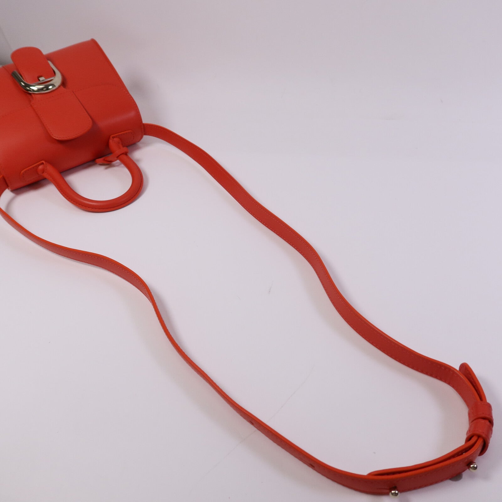 Delvaux 牛皮皮革Brillant Mini銀扣手挽肩背兩用袋