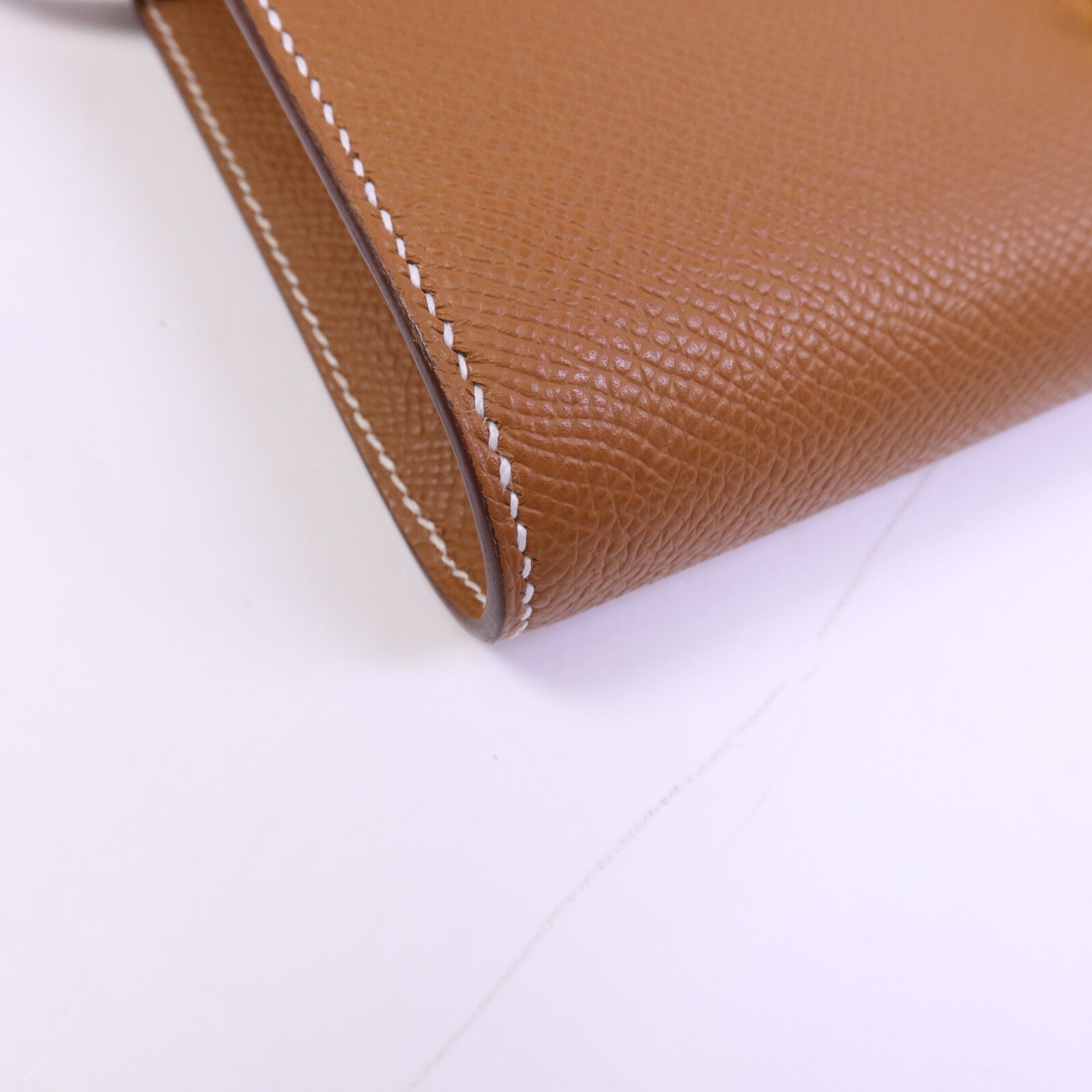 HERMES Epsom皮革Constance To Go金扣肩背袋Gold