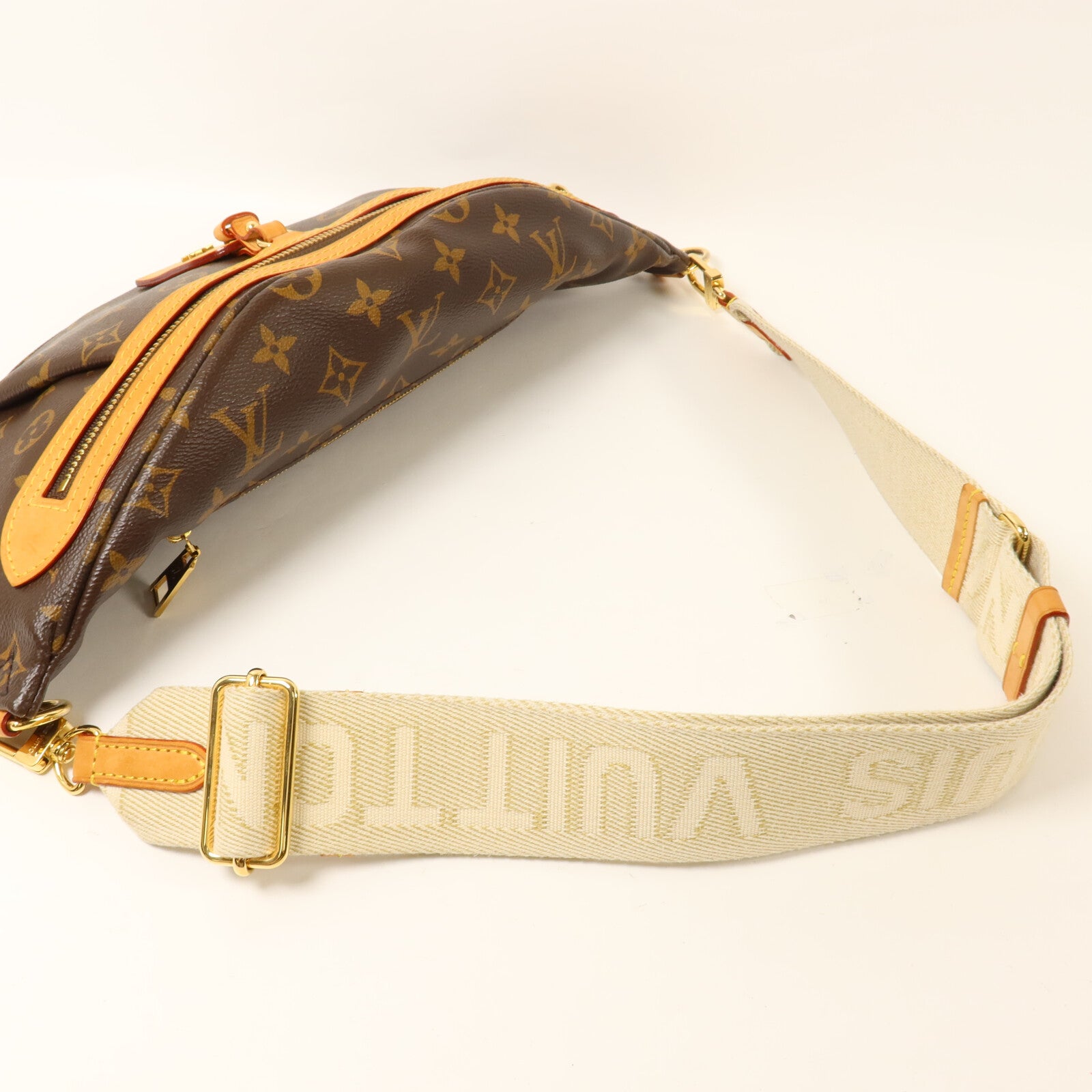 LOUIS VUITTON Monogram High Rise腰包