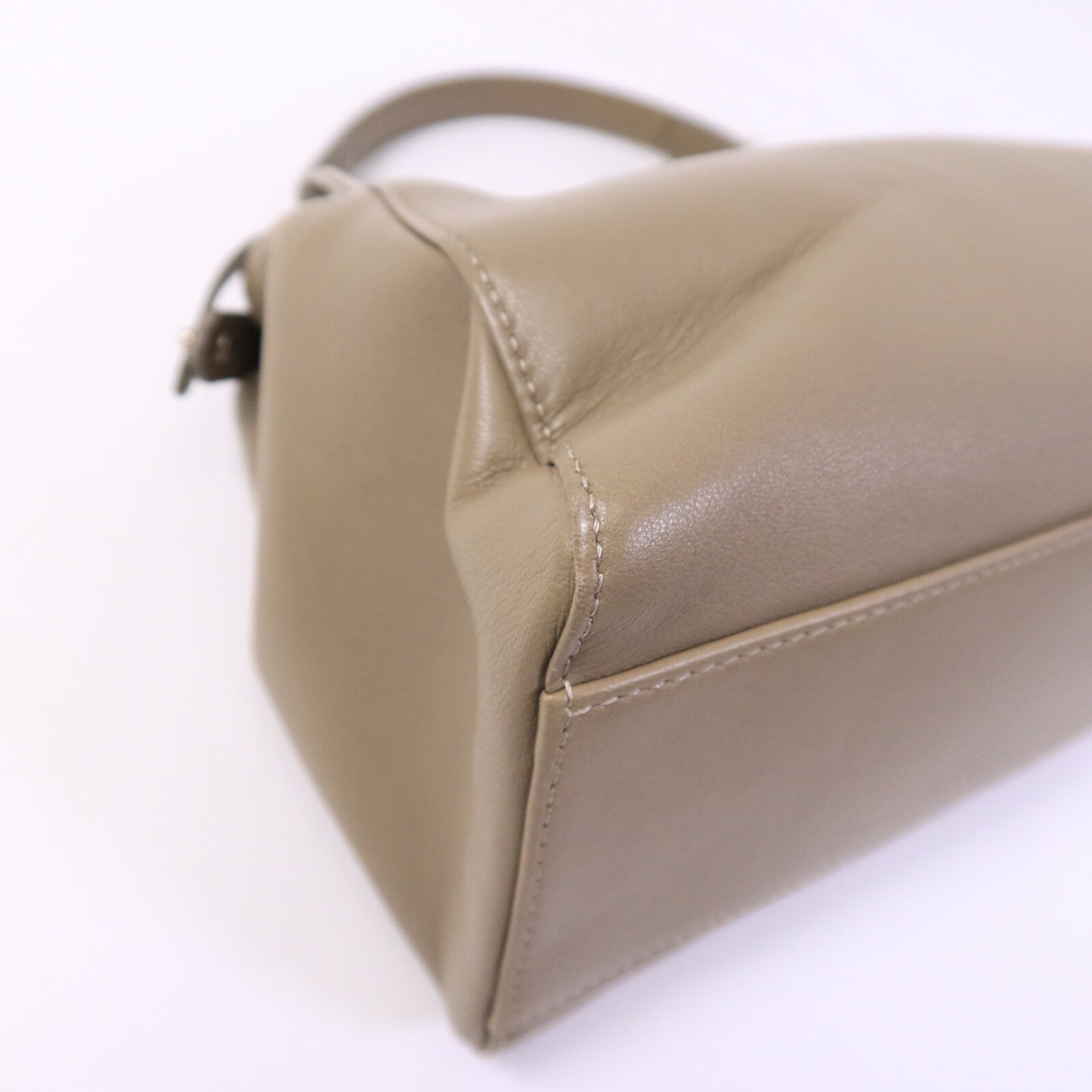 FENDI 牛皮皮革Peekaboo Mini手挽肩背兩用袋