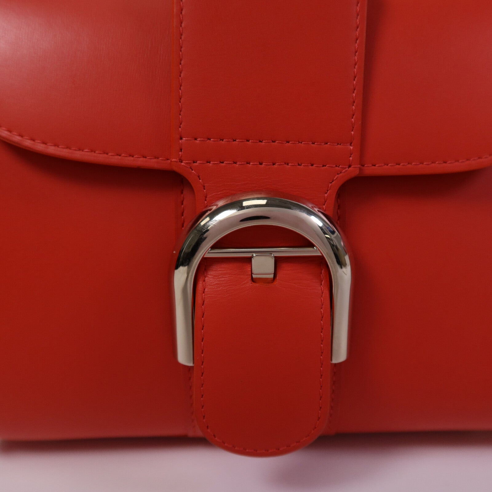 Delvaux 牛皮皮革Brillant Mini銀扣手挽肩背兩用袋