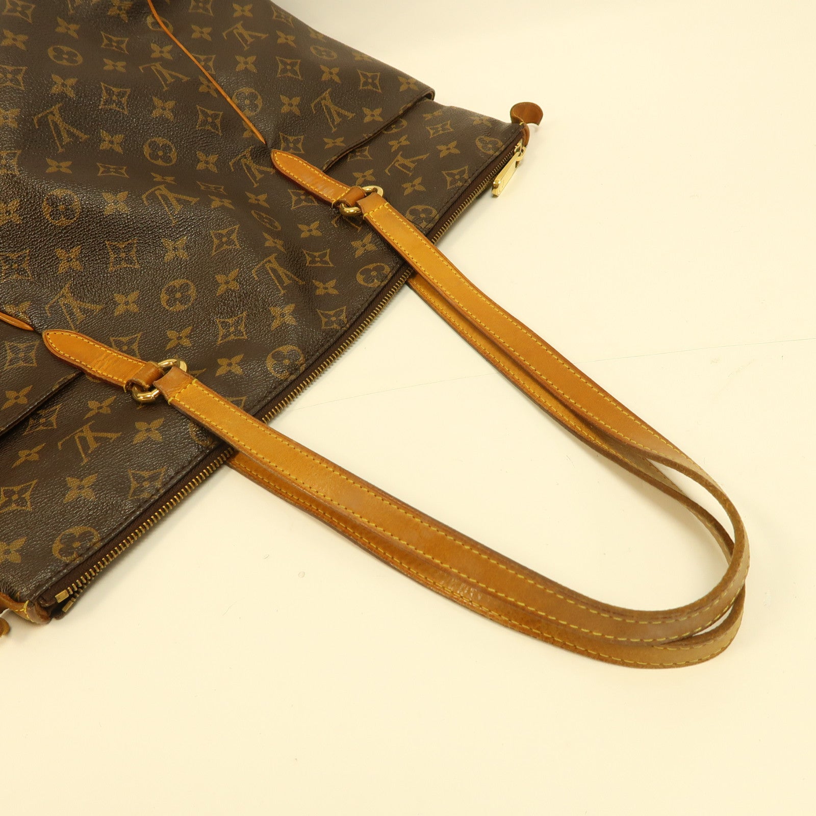 LOUIS VUITTON (PRICE DOWN) LV GHW Totally MM Shoulder Bag Monogram M56689 Brown