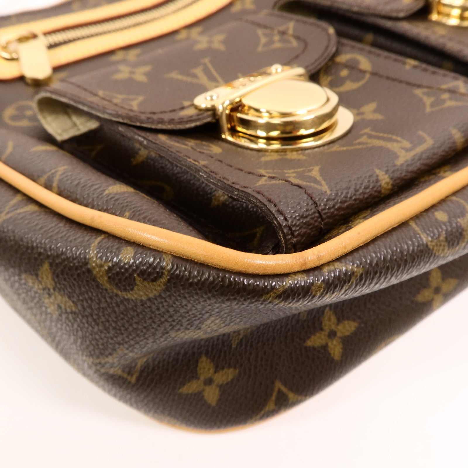 LOUIS VUITTON Monogram Hudson GM金扣肩背袋