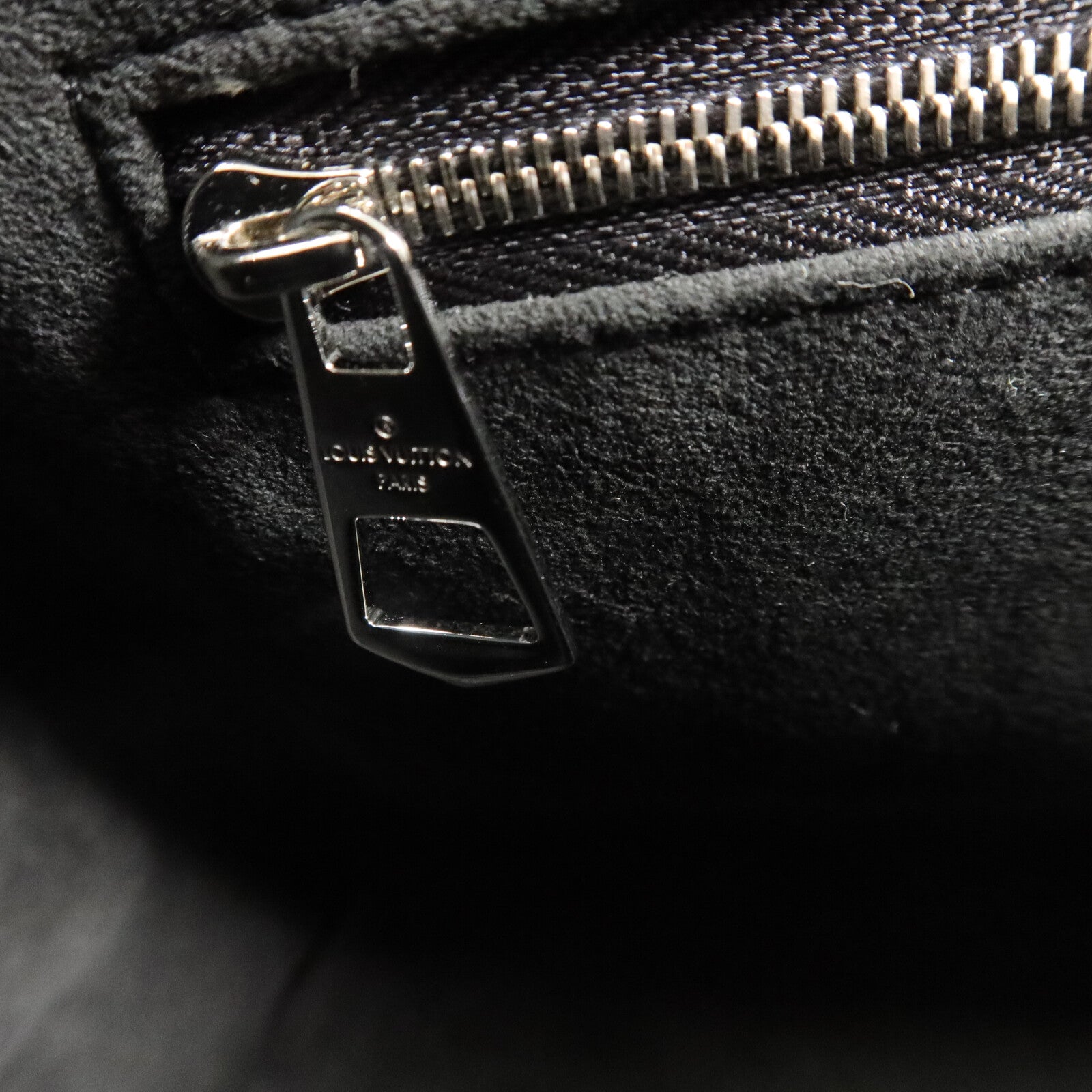LOUIS VUITTON 羊皮皮革Carry All Vibe PM手挽肩背兩用袋