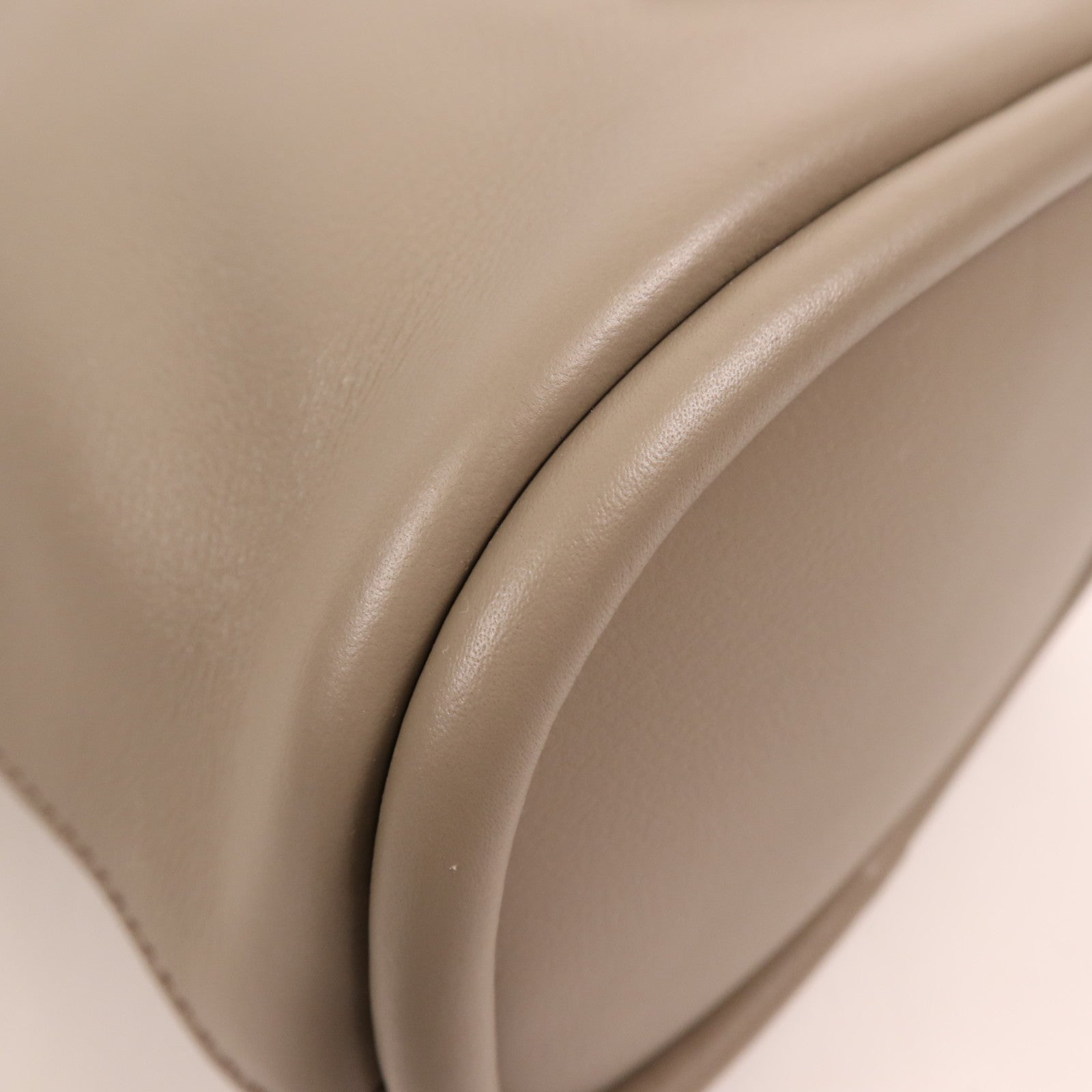 PRADA 羊皮皮革Shoulder Bag金扣手挽肩背兩用袋