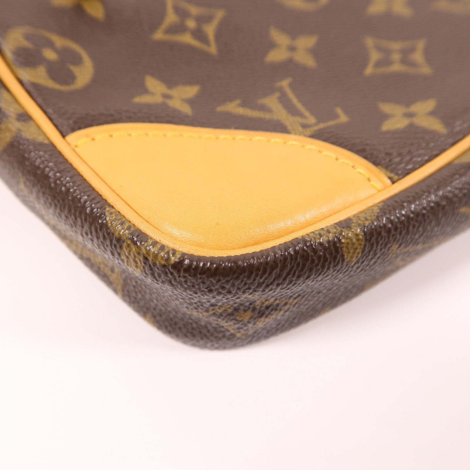 LOUIS VUITTON Monogram Marly Dragonne金扣手拿包