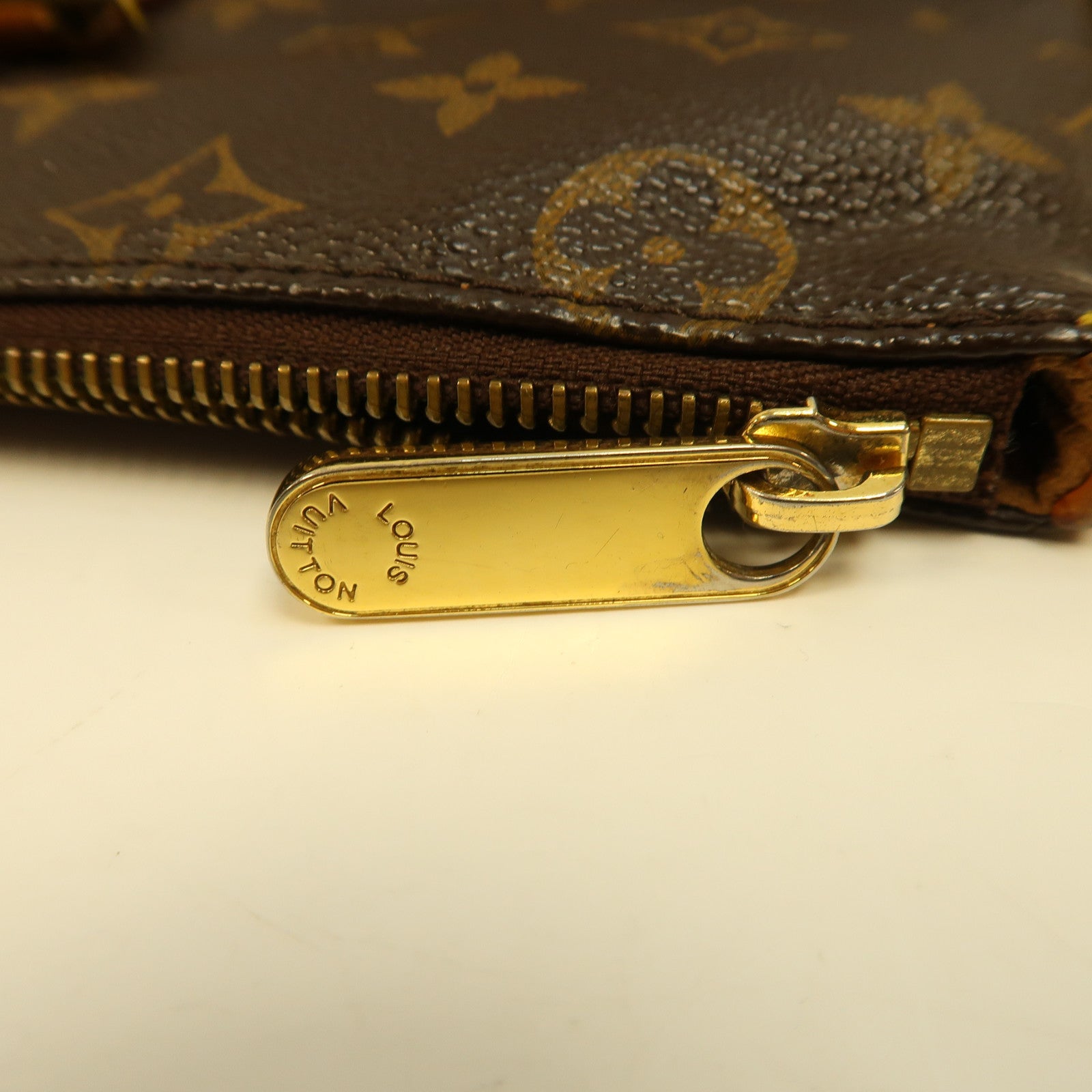 LOUIS VUITTON (PRICE DOWN) LV GHW Totally MM Shoulder Bag Monogram M56689 Brown