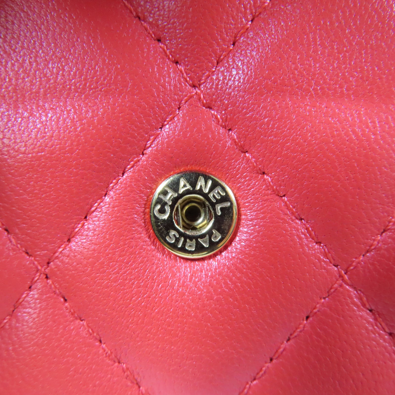 CHANEL 【激減優惠】菱格羊皮皮革Card Case金扣卡片套紅色