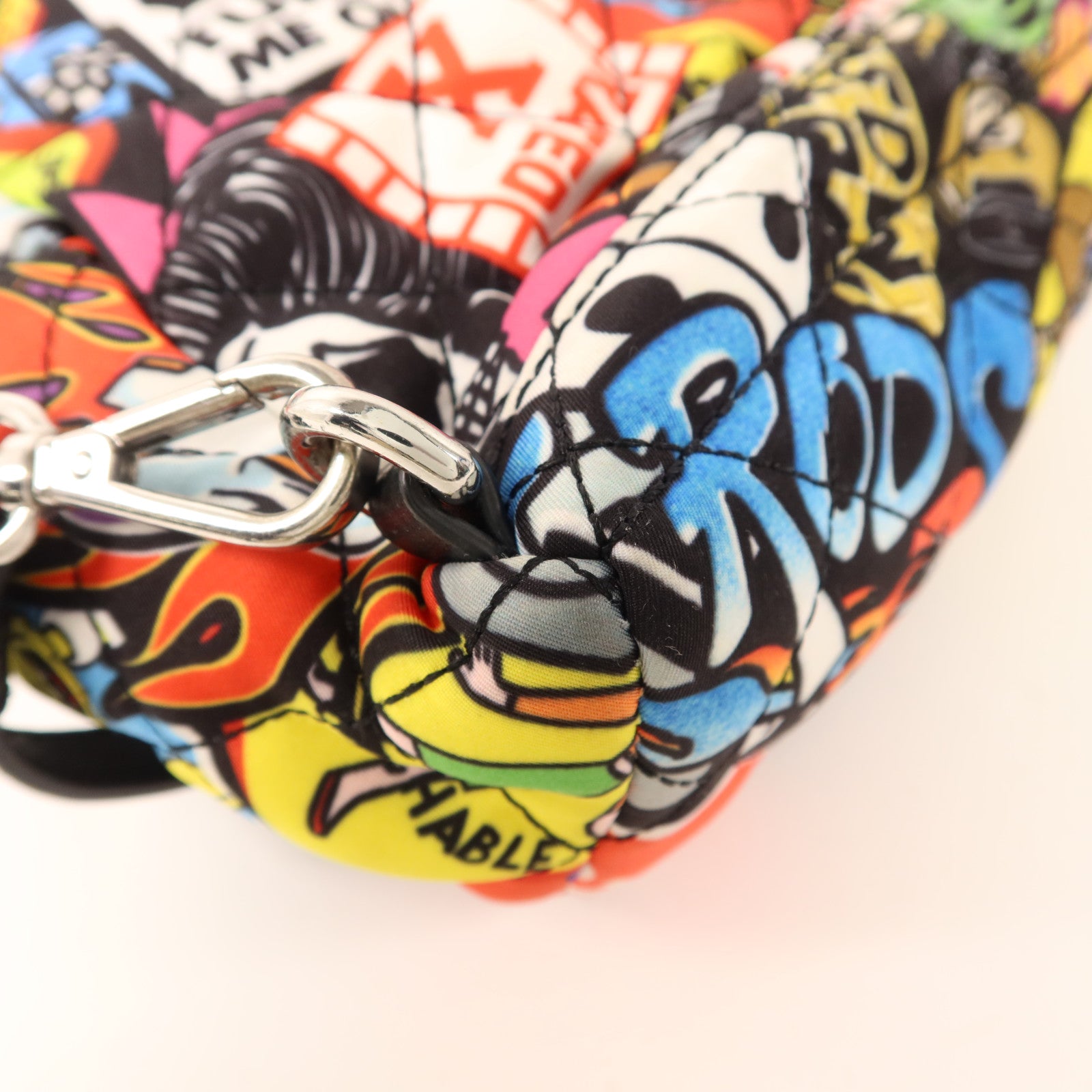 MOSCHINO 尼龍Backpack銀扣背包