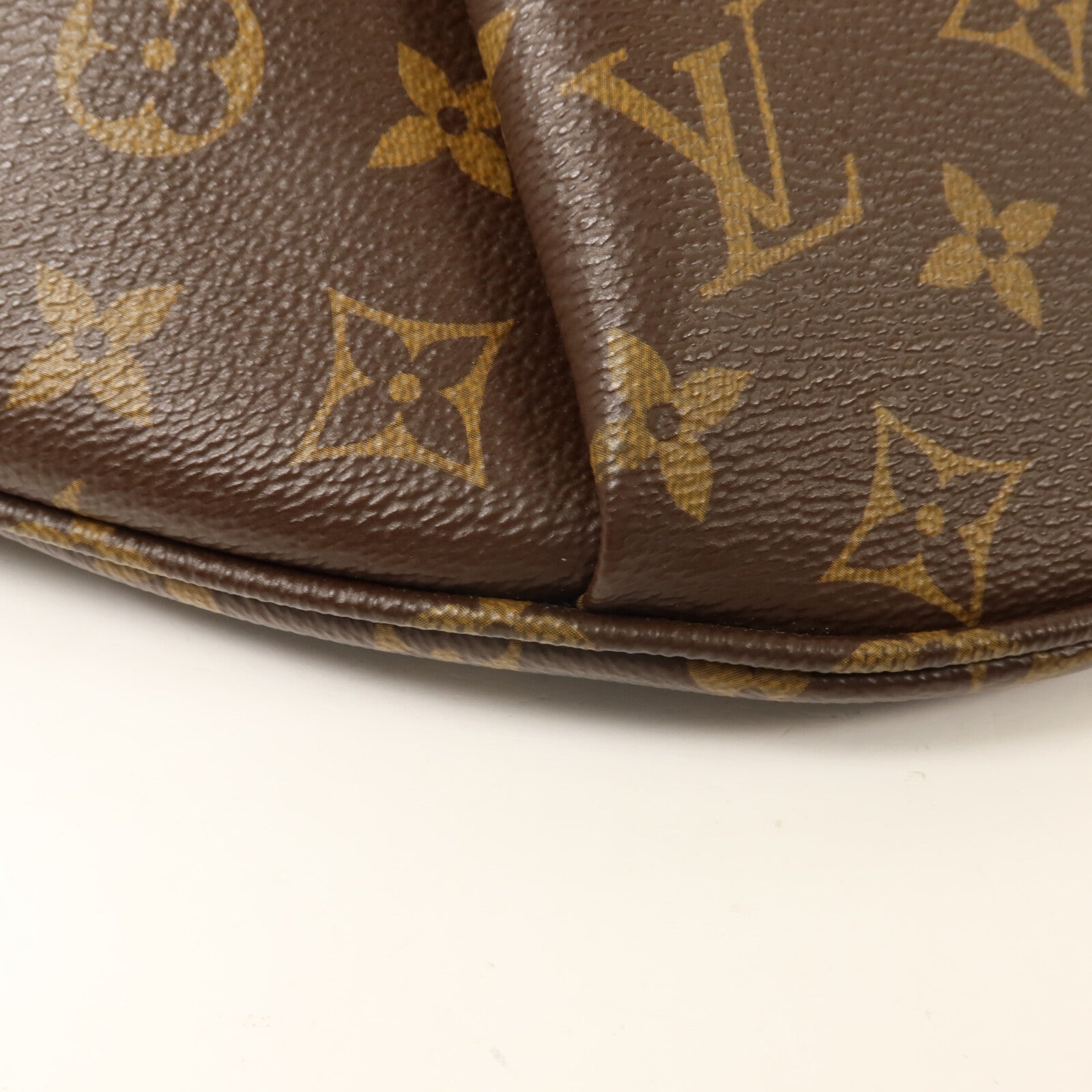 LOUIS VUITTON Monogram High Rise腰包