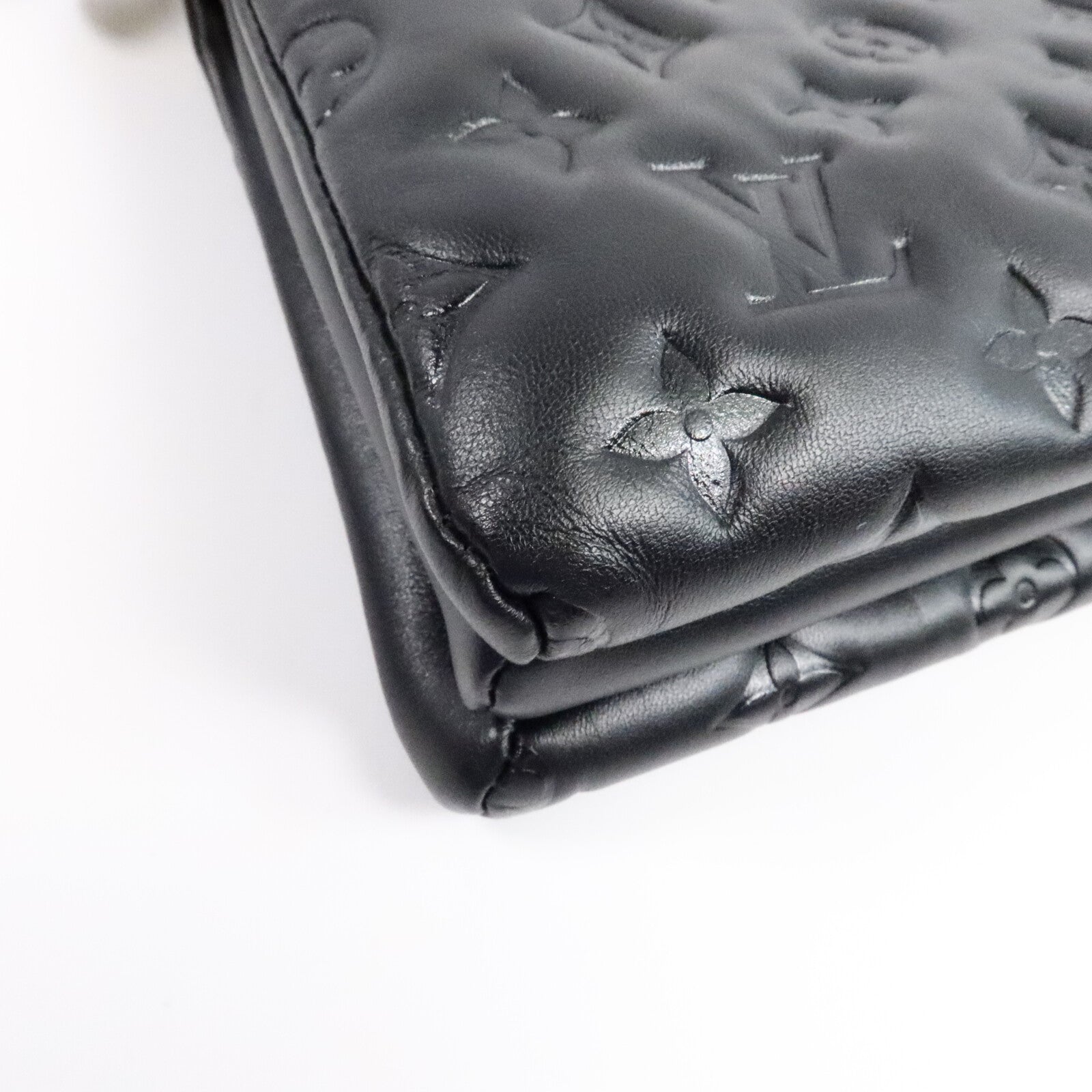 LOUIS VUITTON Monogram Embossed Coussin PM手挽肩背兩用袋