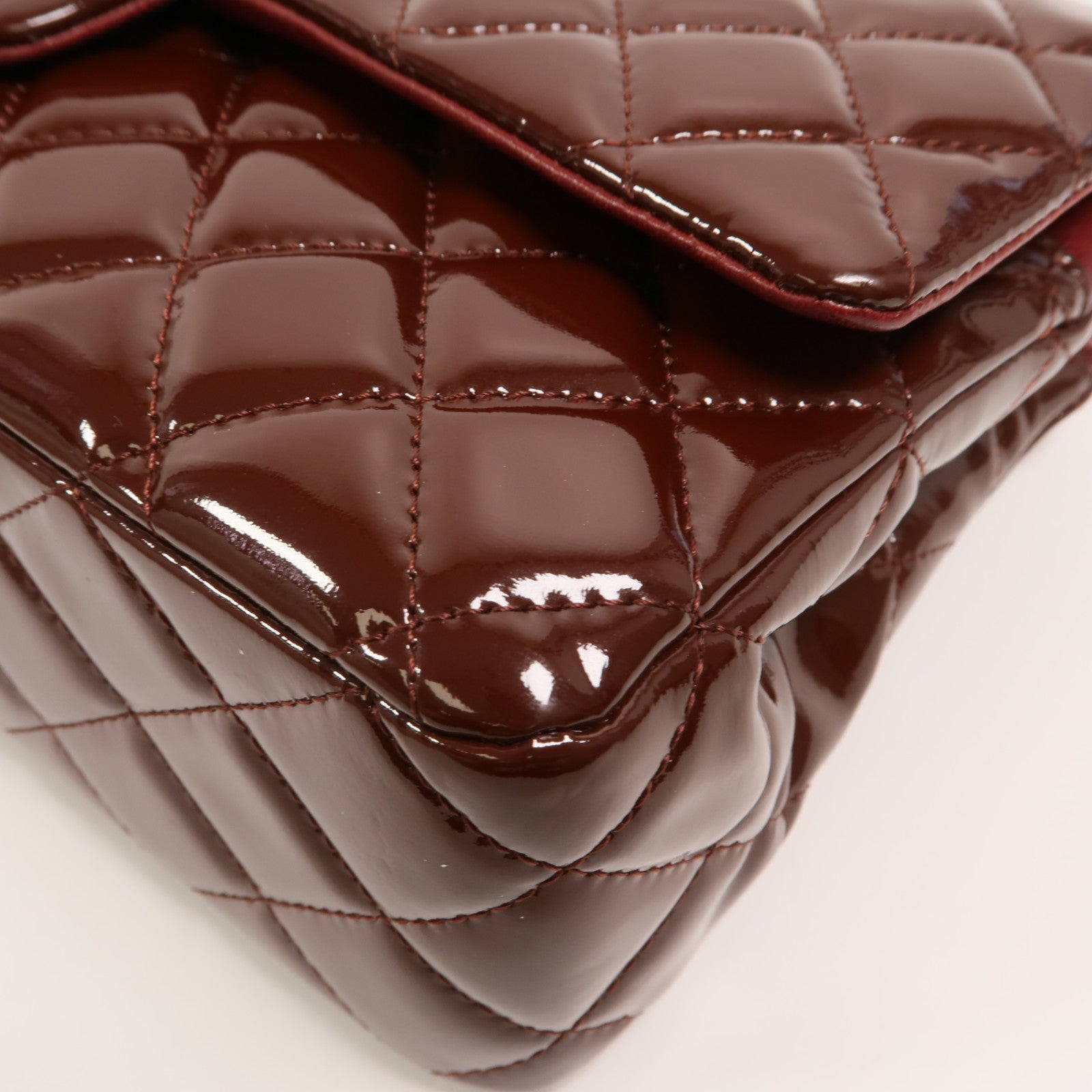 CHANEL 漆皮皮革Classic 25鏈帶肩背袋
