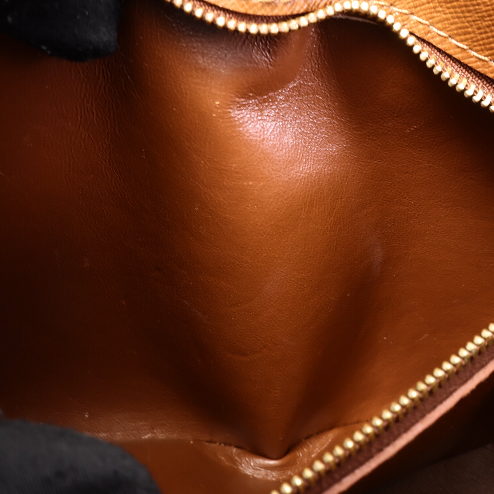 LOUIS VUITTON Monogram Nile金扣肩背袋
