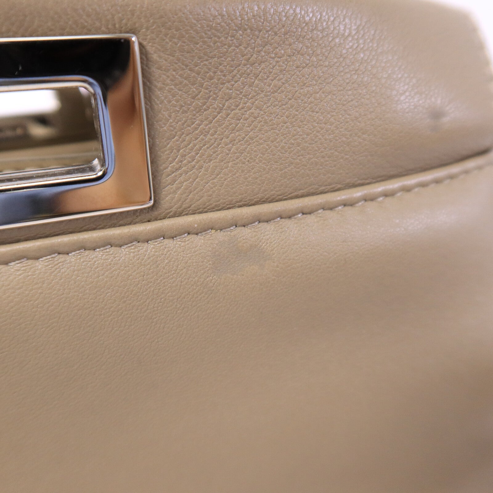 FENDI 牛皮皮革Peekaboo Mini手挽肩背兩用袋
