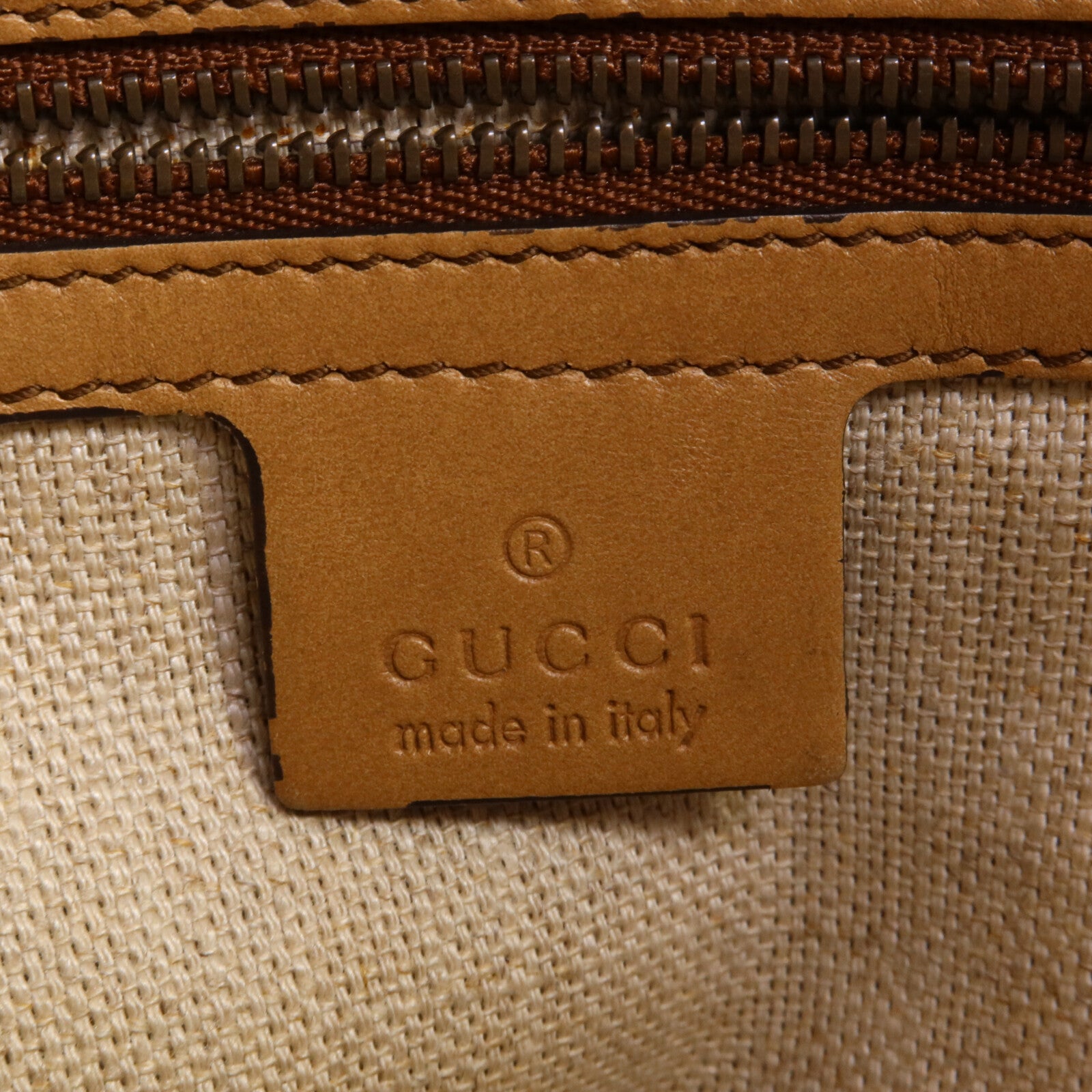 GUCCI 牛皮皮革Microguccissima Brogue Duilio Tote手挽袋