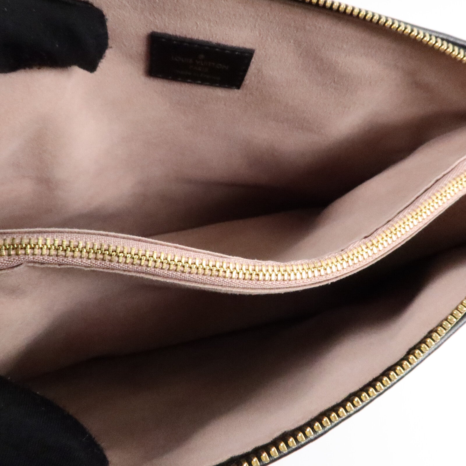 LOUIS VUITTON Monogram Embossed Coussin PM手挽肩背兩用袋