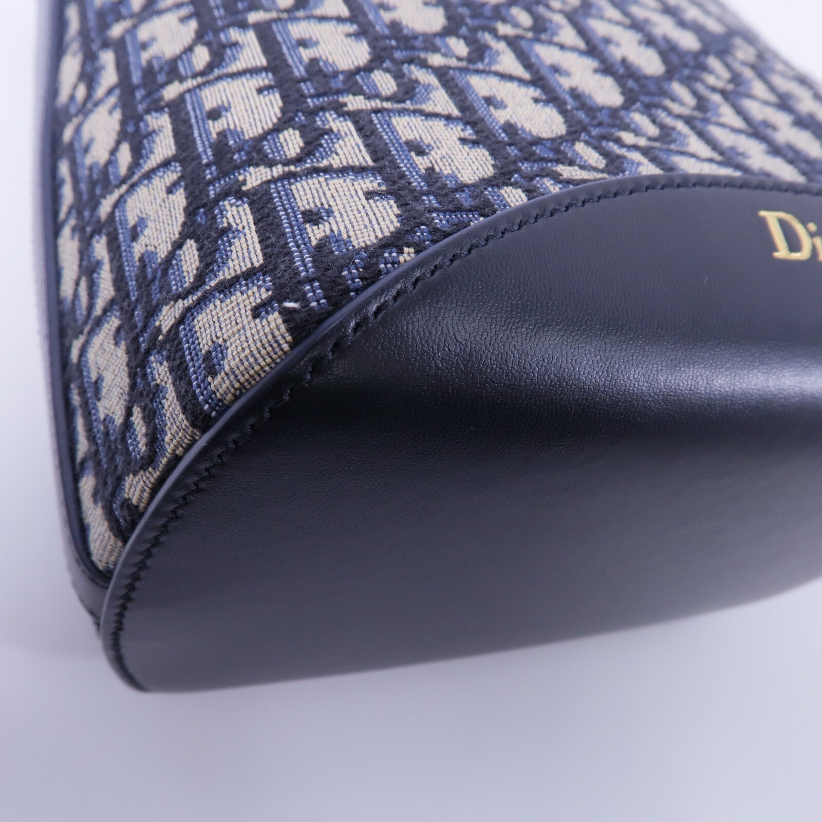 Dior Oblique帆布Medaillon Bucket Bag肩背袋