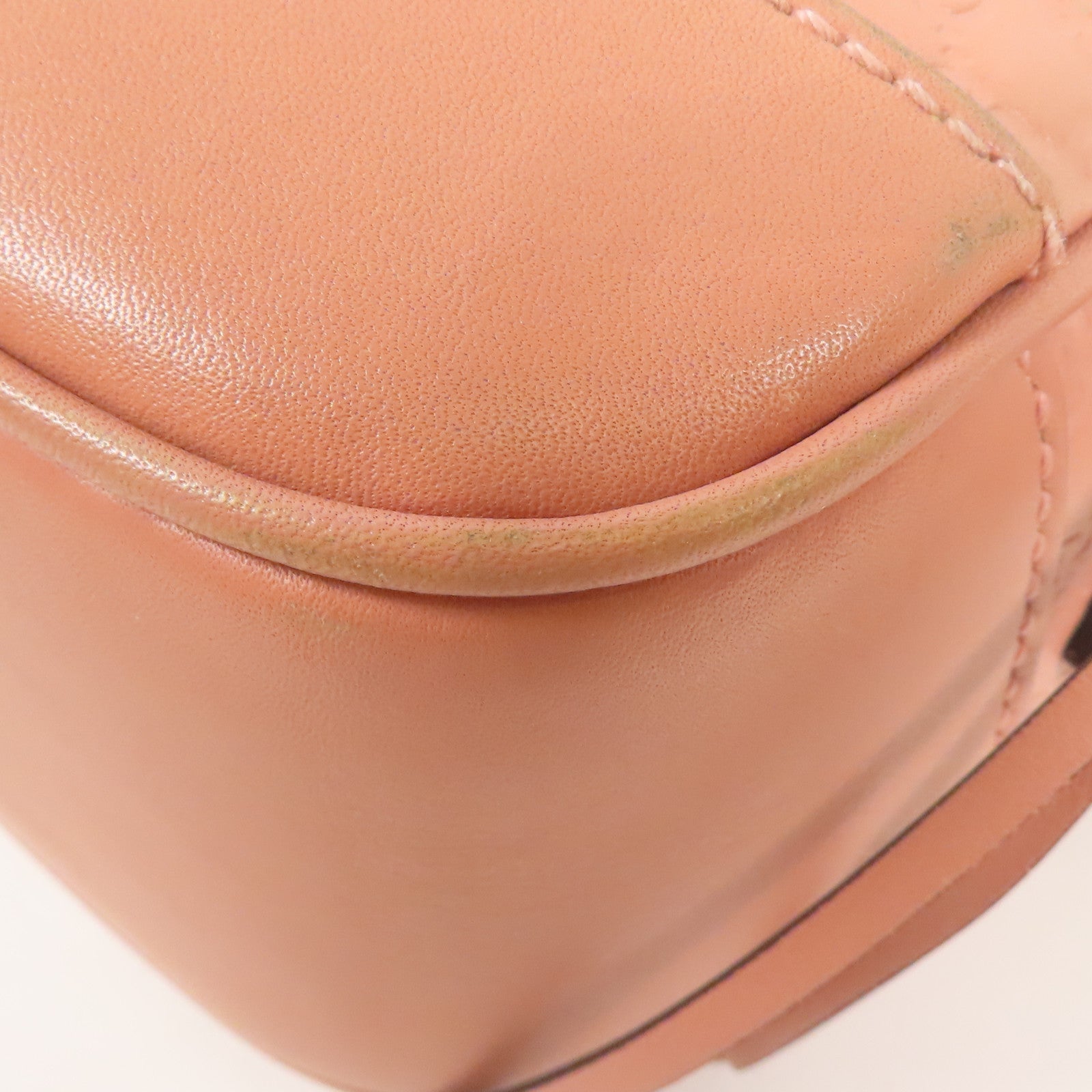 GUCCI 皮革Shoulder Bag金扣肩背袋