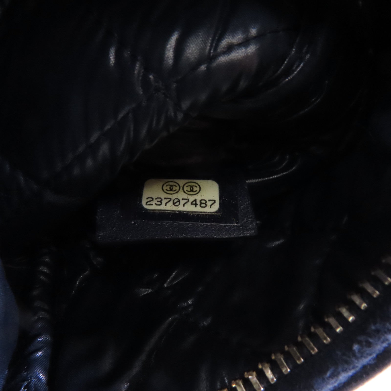CHANEL 菱格羊皮皮革Clutch Bag金扣手拿包藍色