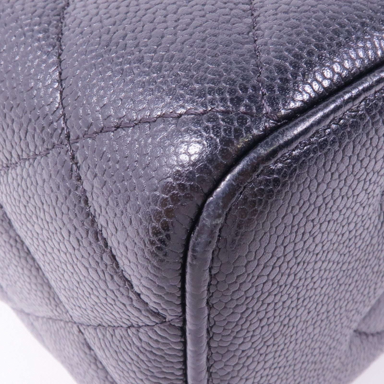 CHANEL 牛皮皮革Vanity Case金扣鏈帶肩背袋