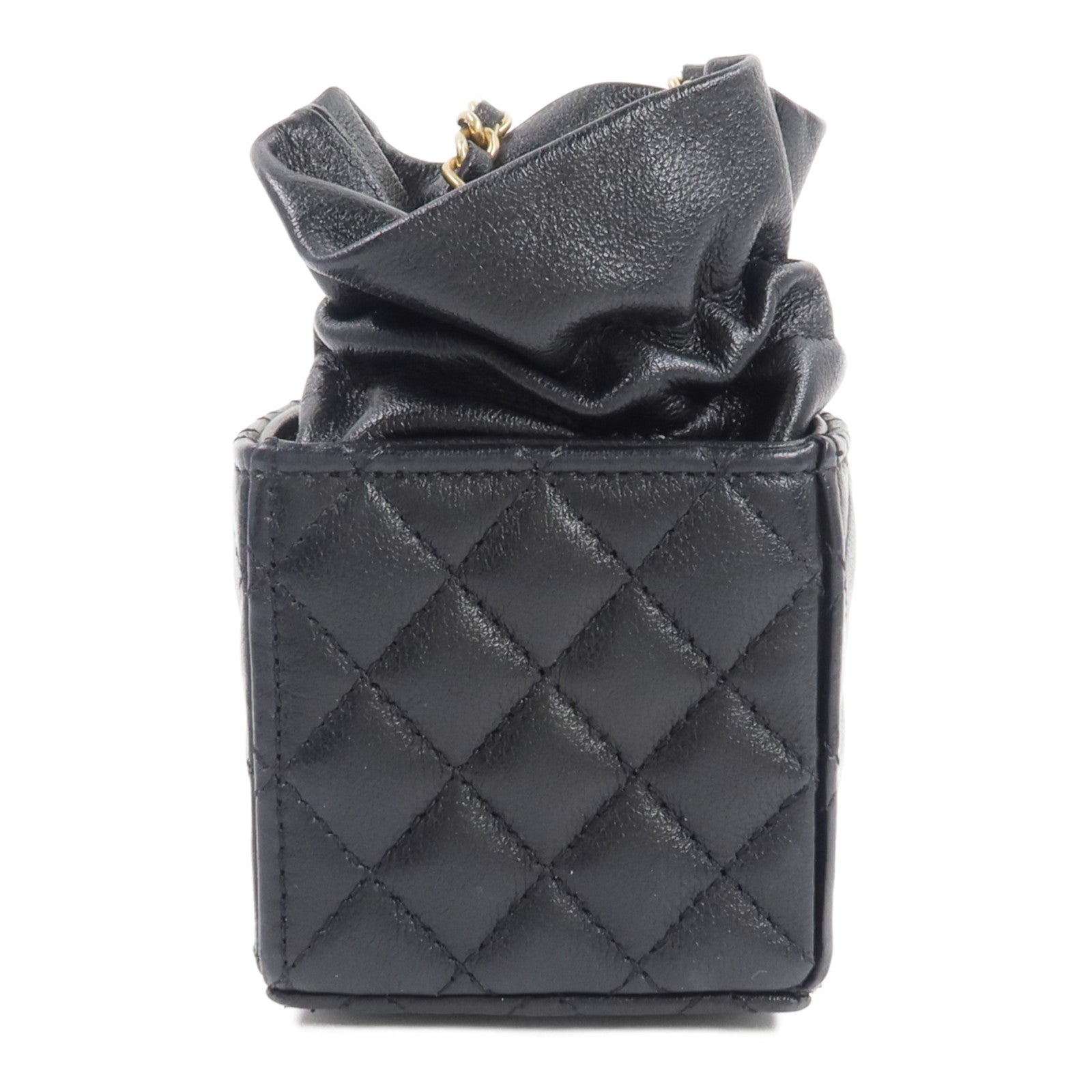 CHANEL 牛皮皮革Mini Drawstring Bucket Bag鏈帶肩背袋