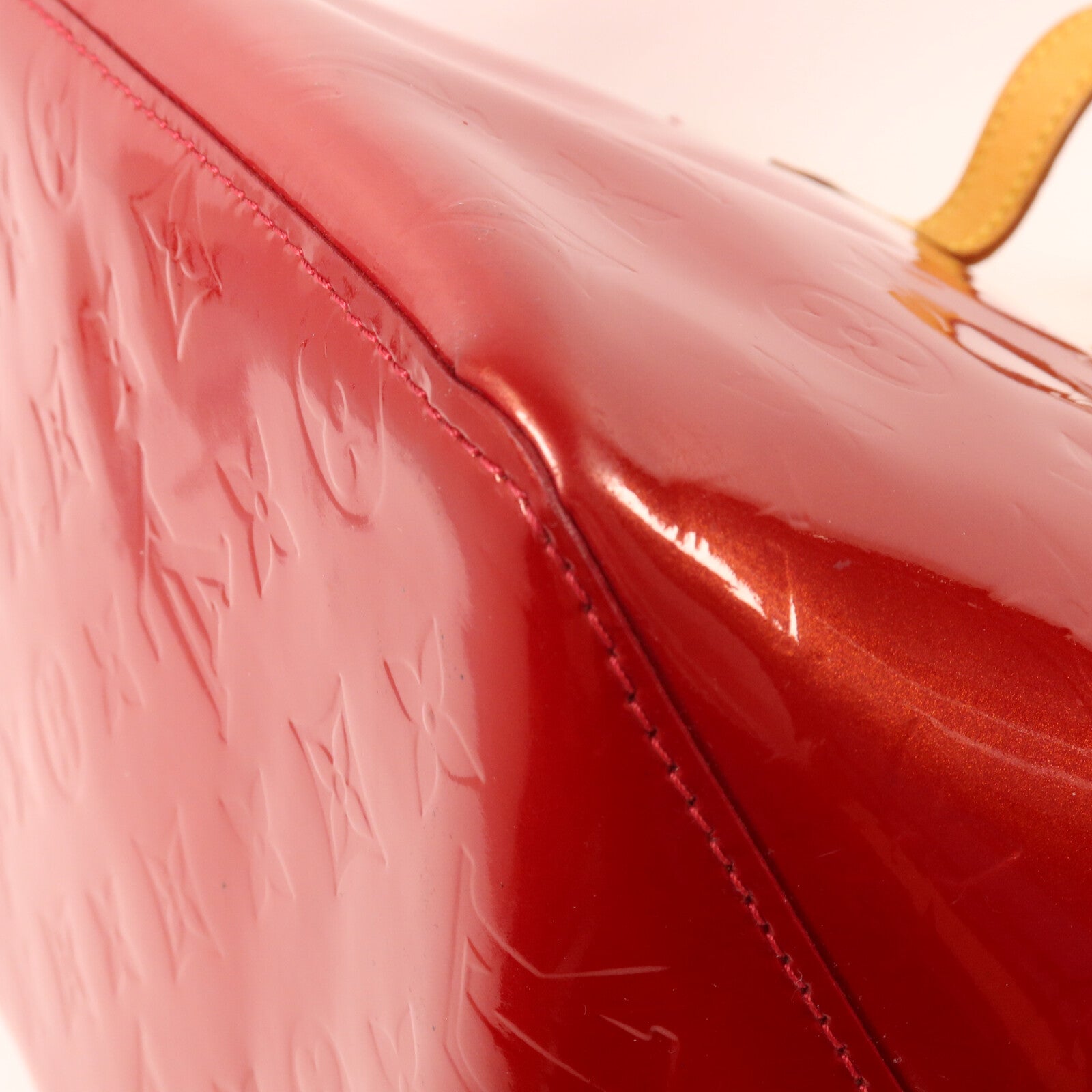 LOUIS VUITTON Vernis Bellevue PM手挽袋