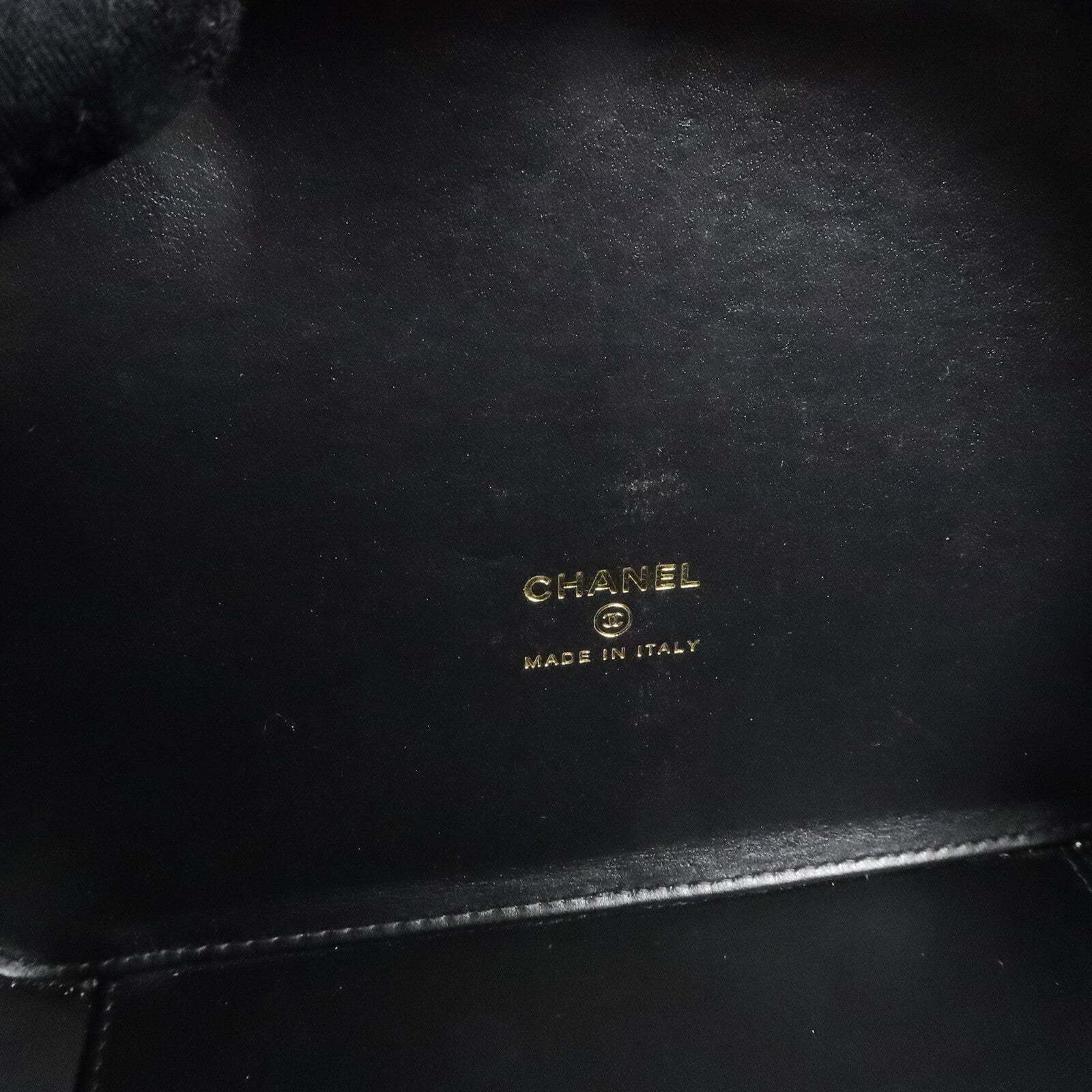 CHANEL 牛皮皮革Bowling Bag鏈帶肩背袋
