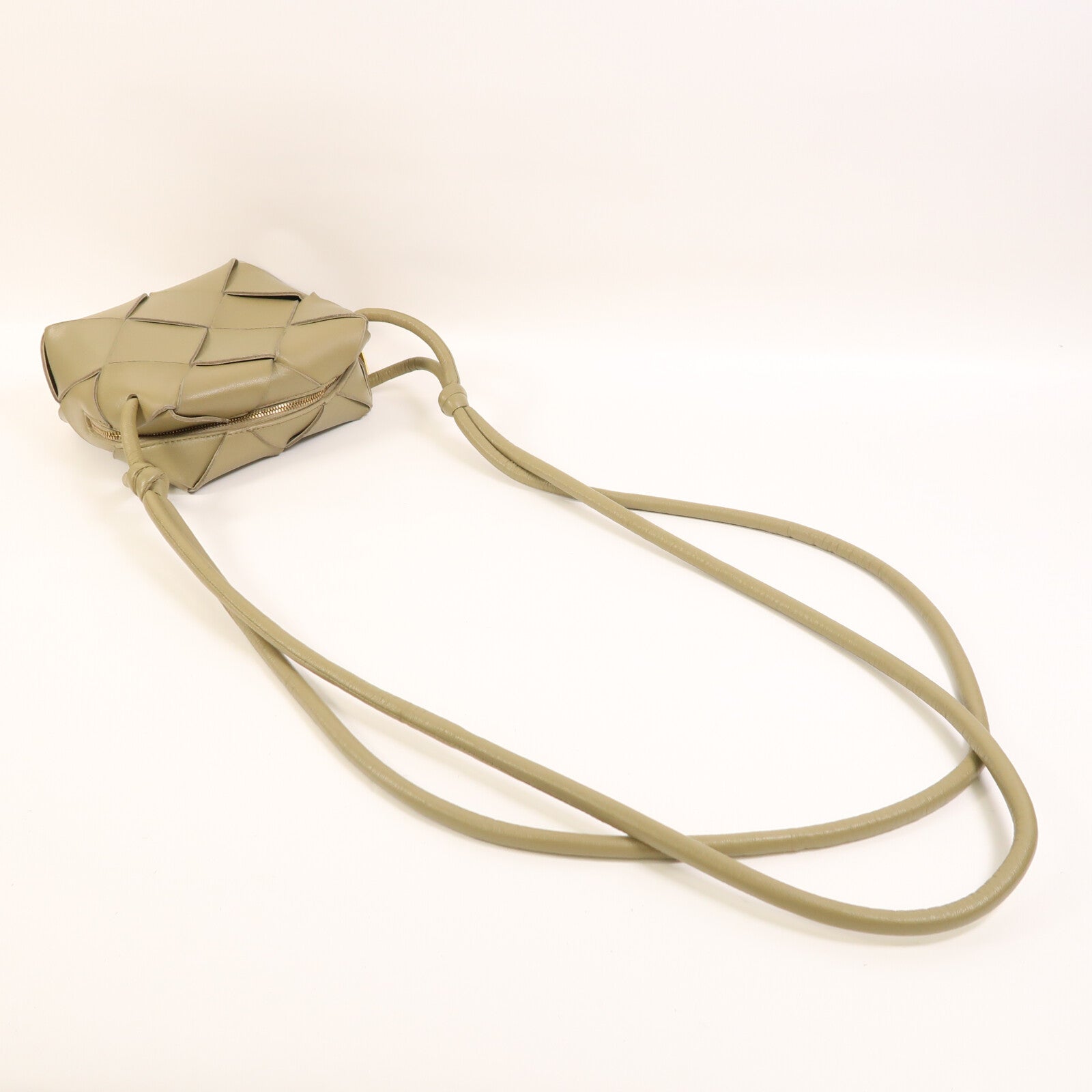 BOTTEGA VENETA 羊皮皮革Shoulder Bag金扣肩背袋