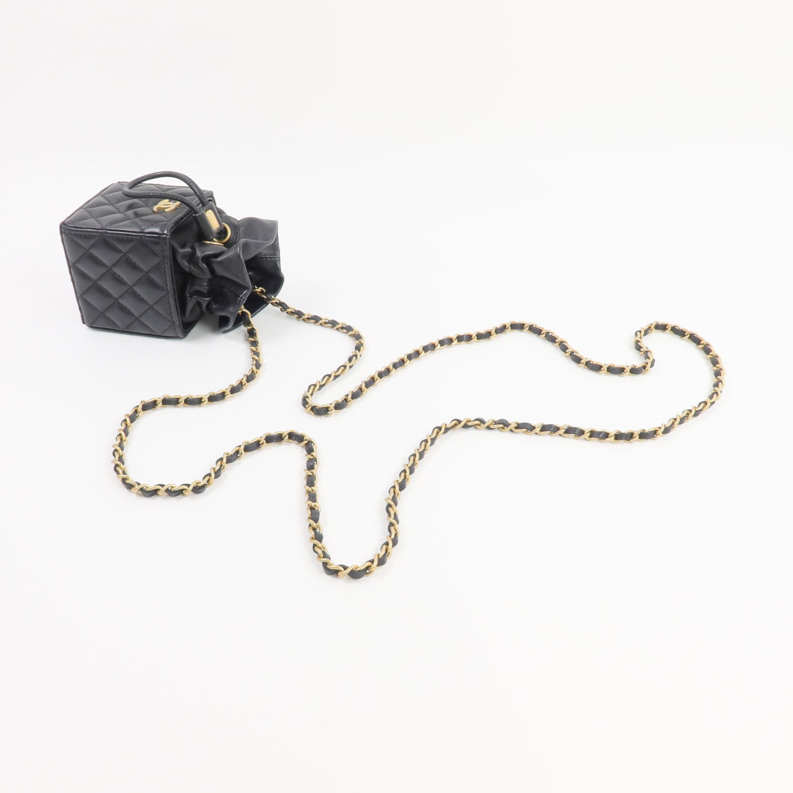 CHANEL 牛皮皮革Mini Drawstring Bucket Bag鏈帶肩背袋